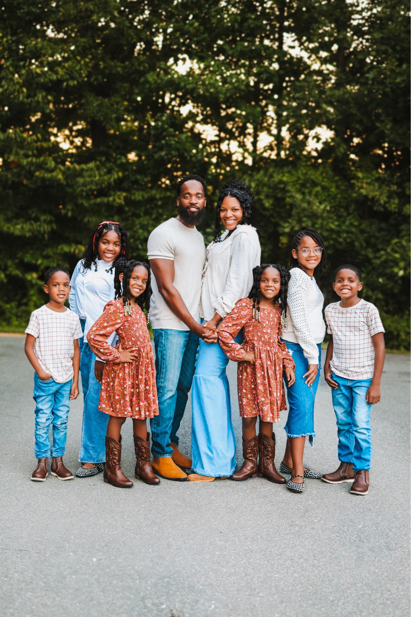 Cream + Denim! Fall Family outfits! 🍁


#LTKFallSale #LTKFamily #LTKFindsUnder50