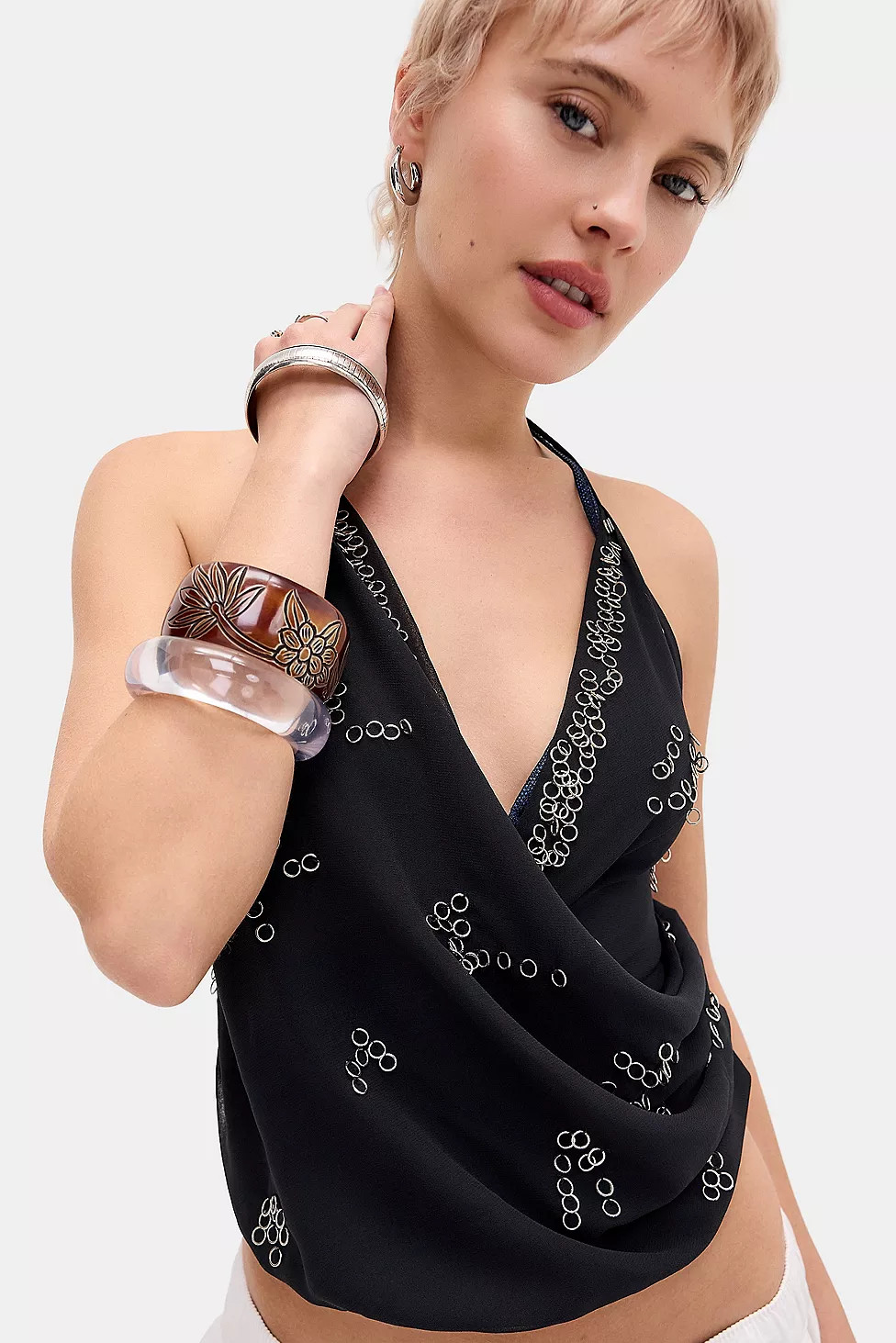 Silence + Noise Maddi Ring Halter Top | Urban Outfitters UK