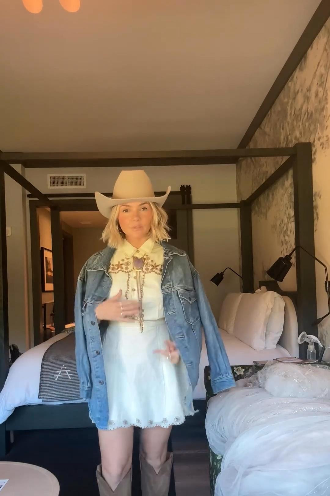 Weekend recap! Loving this fall transitional outfit! Perfect for any country concert! 

#LTKVideo #LTKStyleTip