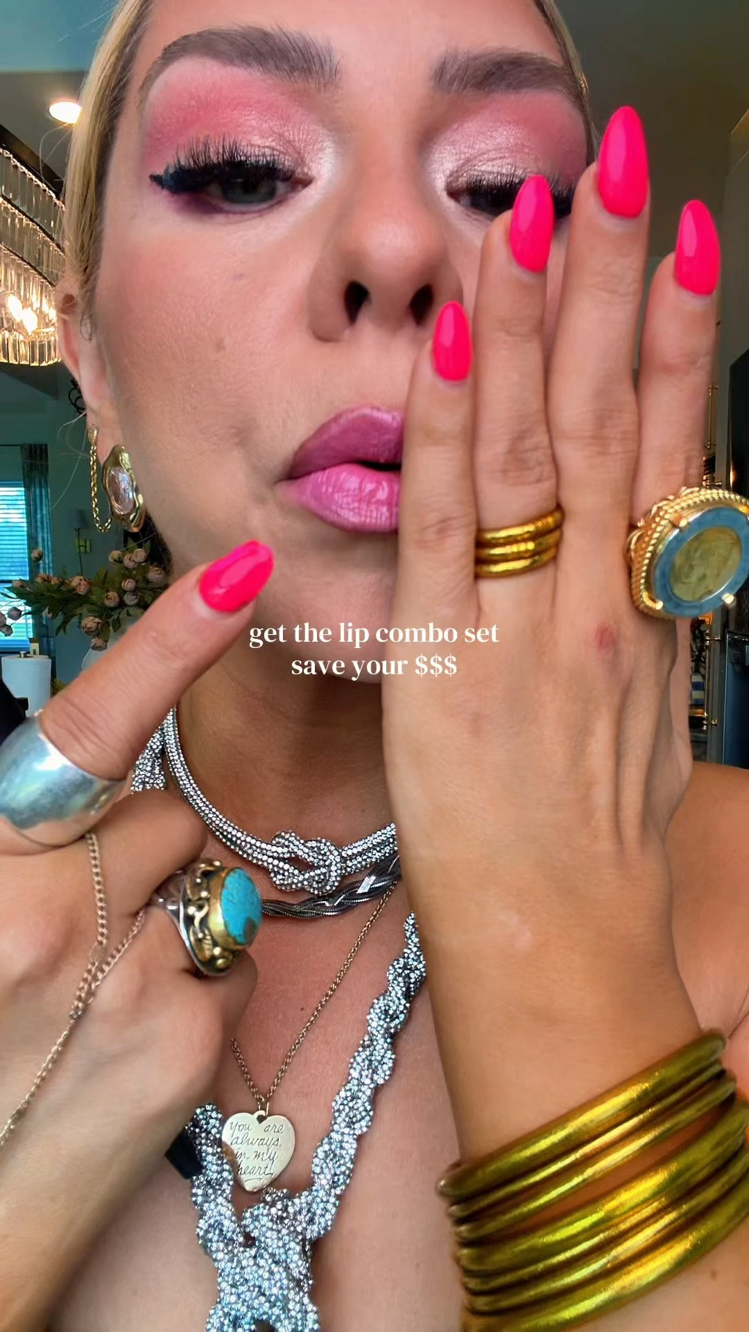 How stunning is this lip combo for summer?! It’s chestnut liner and snob lipstick and you save with the bundle!

#LTKU #LTKBeauty #LTKgrwm