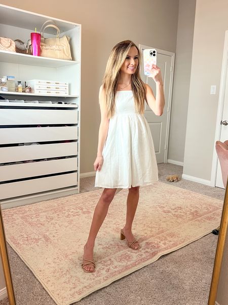 Red dress boutique try-on

White mini dress, bride to be, engagement outfit 

Dress- xs