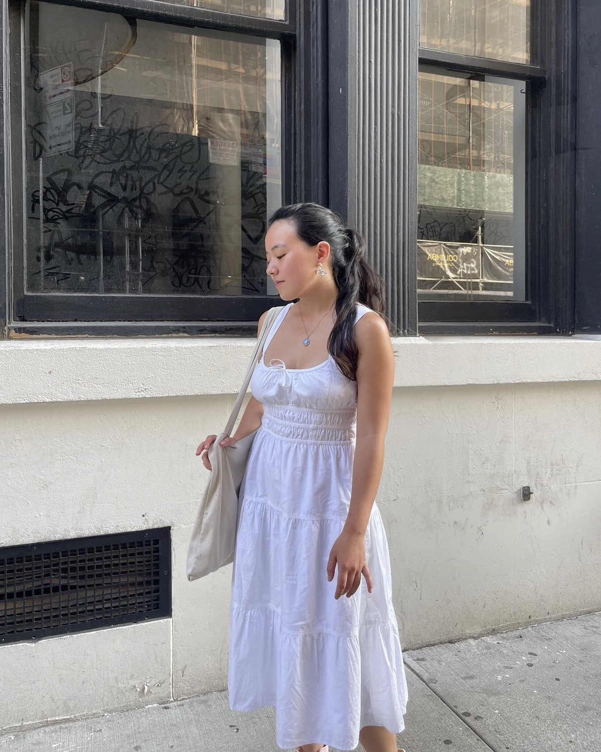 Comfiest, go-to spring and summer dress!!

Fits true to size, SOOO comfy! Can wear this for any occasion

#LTKparties #LTKstyletip #LTKGiftGuide