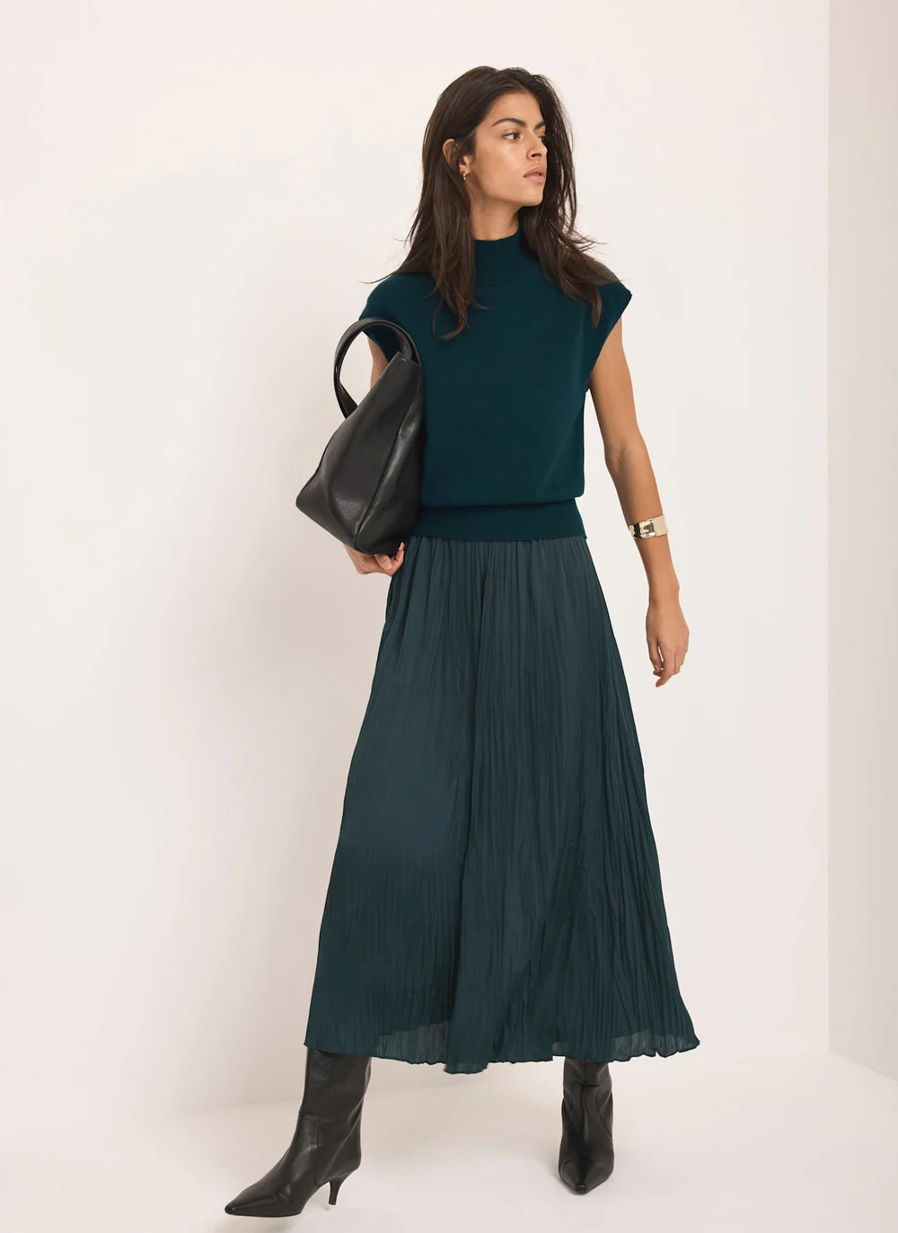 Teal Crinkle Maxi Skirt | Mint Velvet