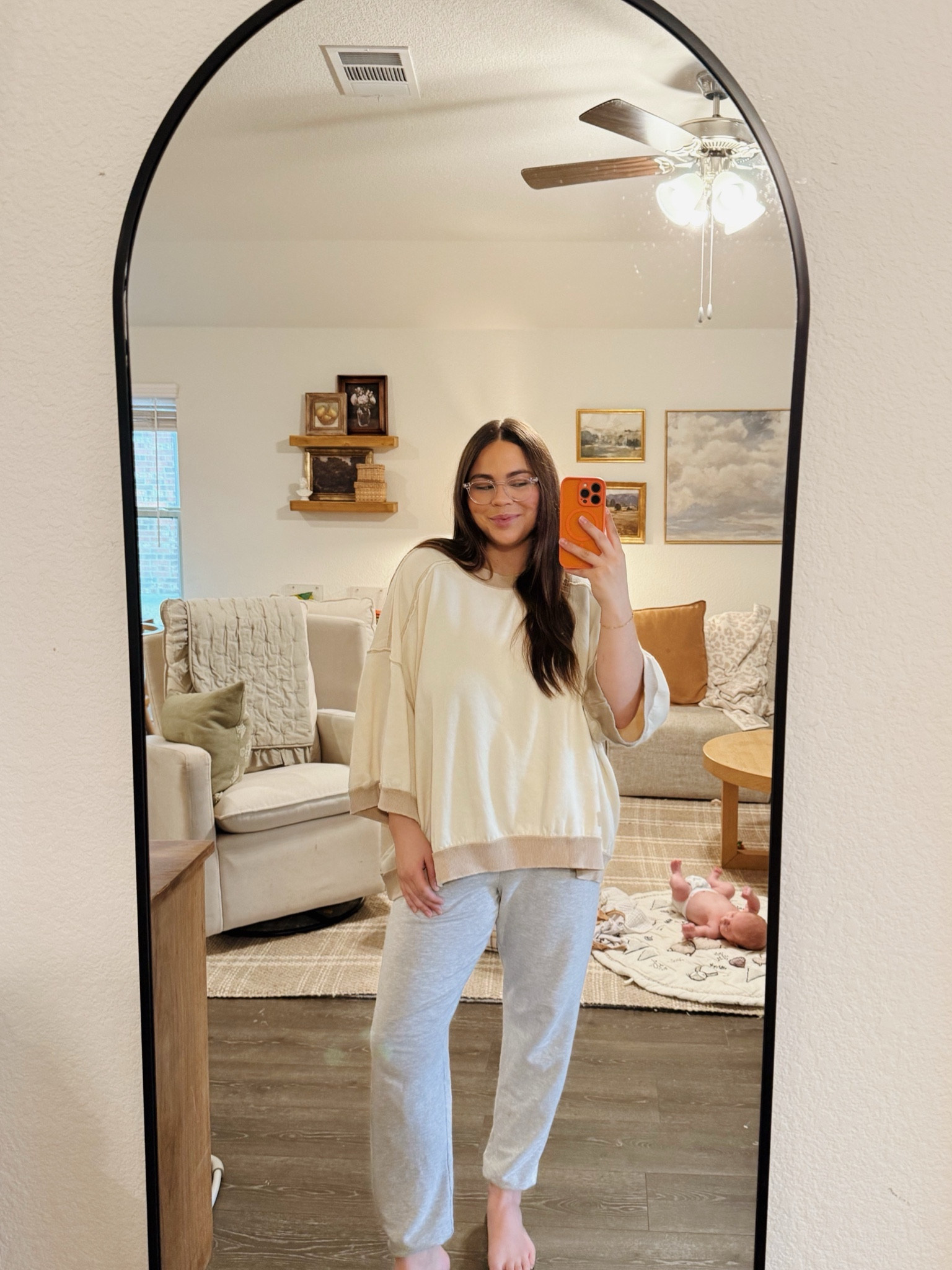 Cozy OOTD!!! 

XS in gray sweatpants 
L in the everything pullover 
L in the white blousee
L in the striped tops 
XS in hot shot onesie 
M in the one to beat pullover

#LTKstyletip #LTKfindsunder100 #LTKfindsunder50