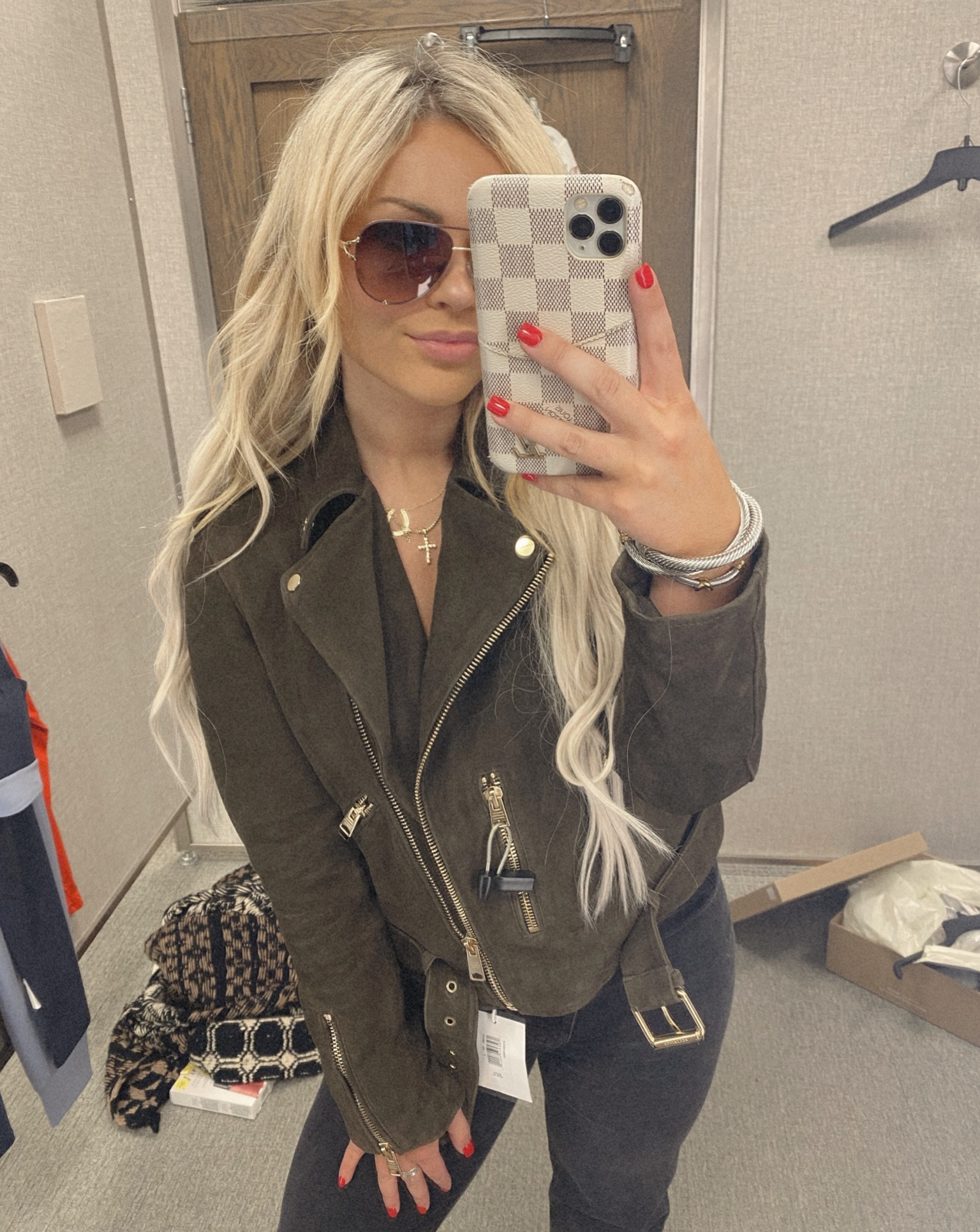 LOVE these Quay sunnies & my go-to AllSaints jackets are always a hit 💫

Jacket: 6

N Sale, Nordstrom Anniversary Sale, Nordy Club, fall fashion, petite fashion, sale alert 

#LTKStyleTip #LTKPetite #LTKSaleAlert