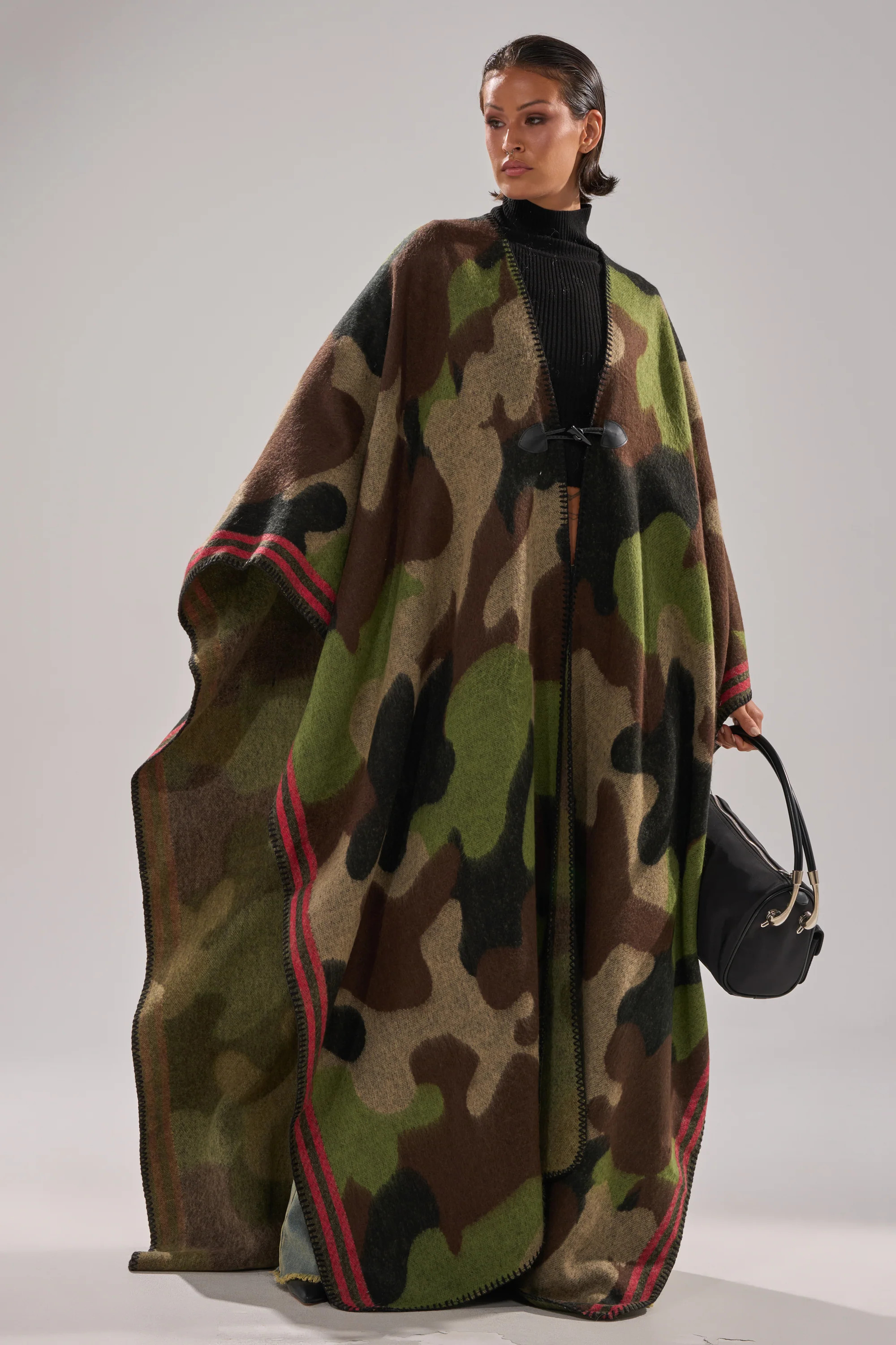 CAMO NIGHTS MAXI PONCHO | AKIRA