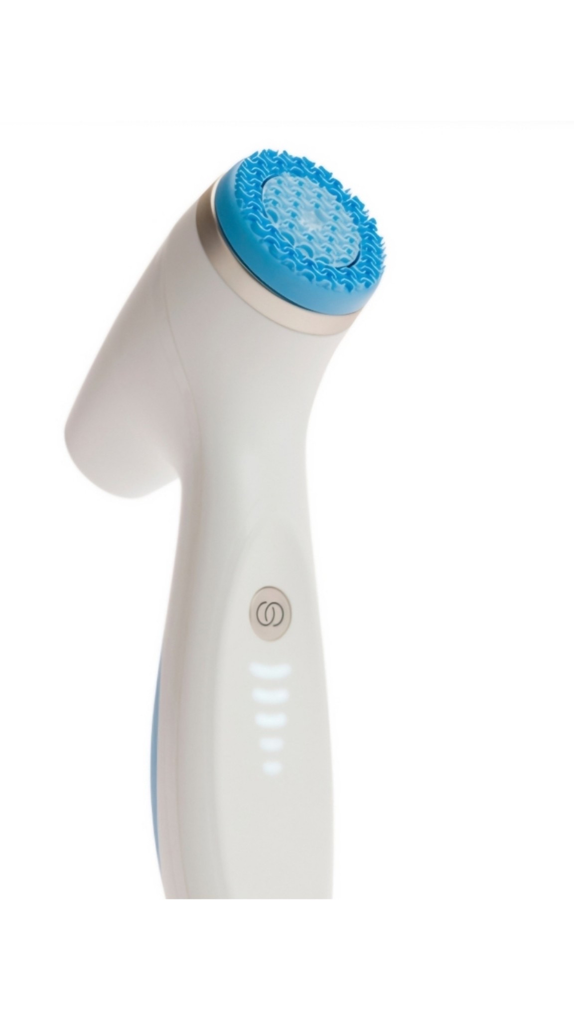 My go to routine
AM- cleanse,  vitamin C, hyaluronic acid serum, and moisturize. 
PM- cleanse, exfoliating serum, moisturize. (Exfoliate 2 days in a row rest for 3). On days I wasn’t exfoliating and was not pregnant I was using retinol too!

#LTKBeauty