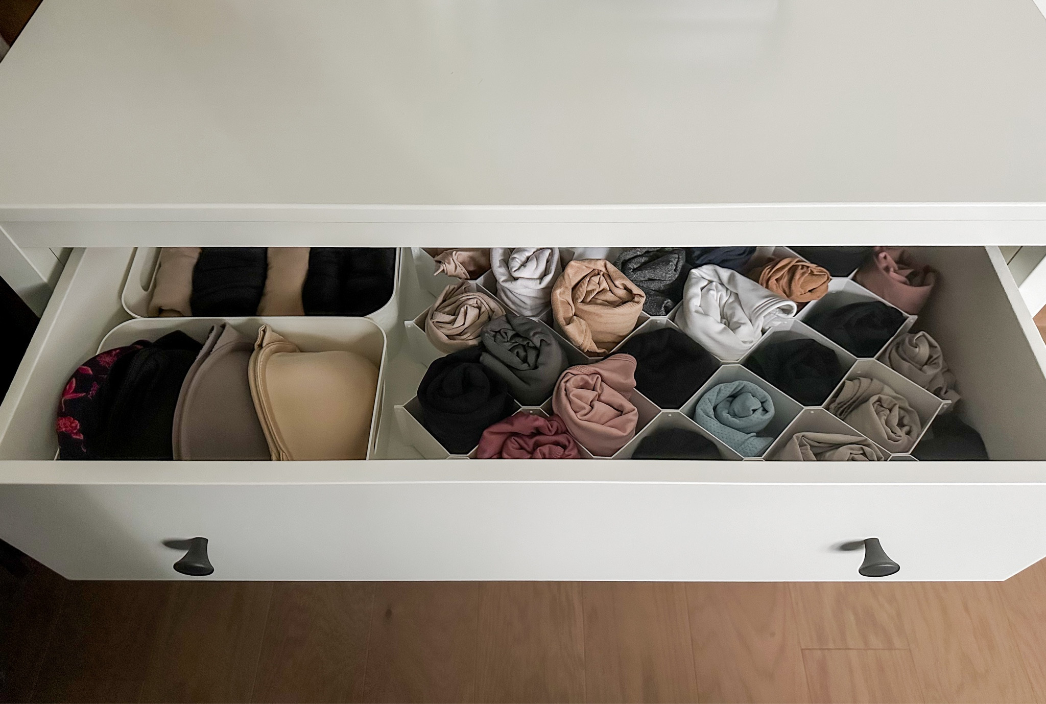 Organize your intimates with this Brightroom honeycomb drawer organizer. Affordable organization that will get the job done in any size drawer!

#drawerorganization #intimatesorganization #affordableorganization

#LTKhome