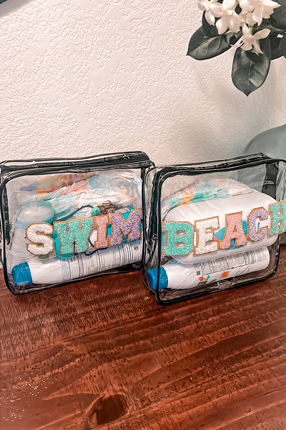 Chenille letter clear zipper pouch

