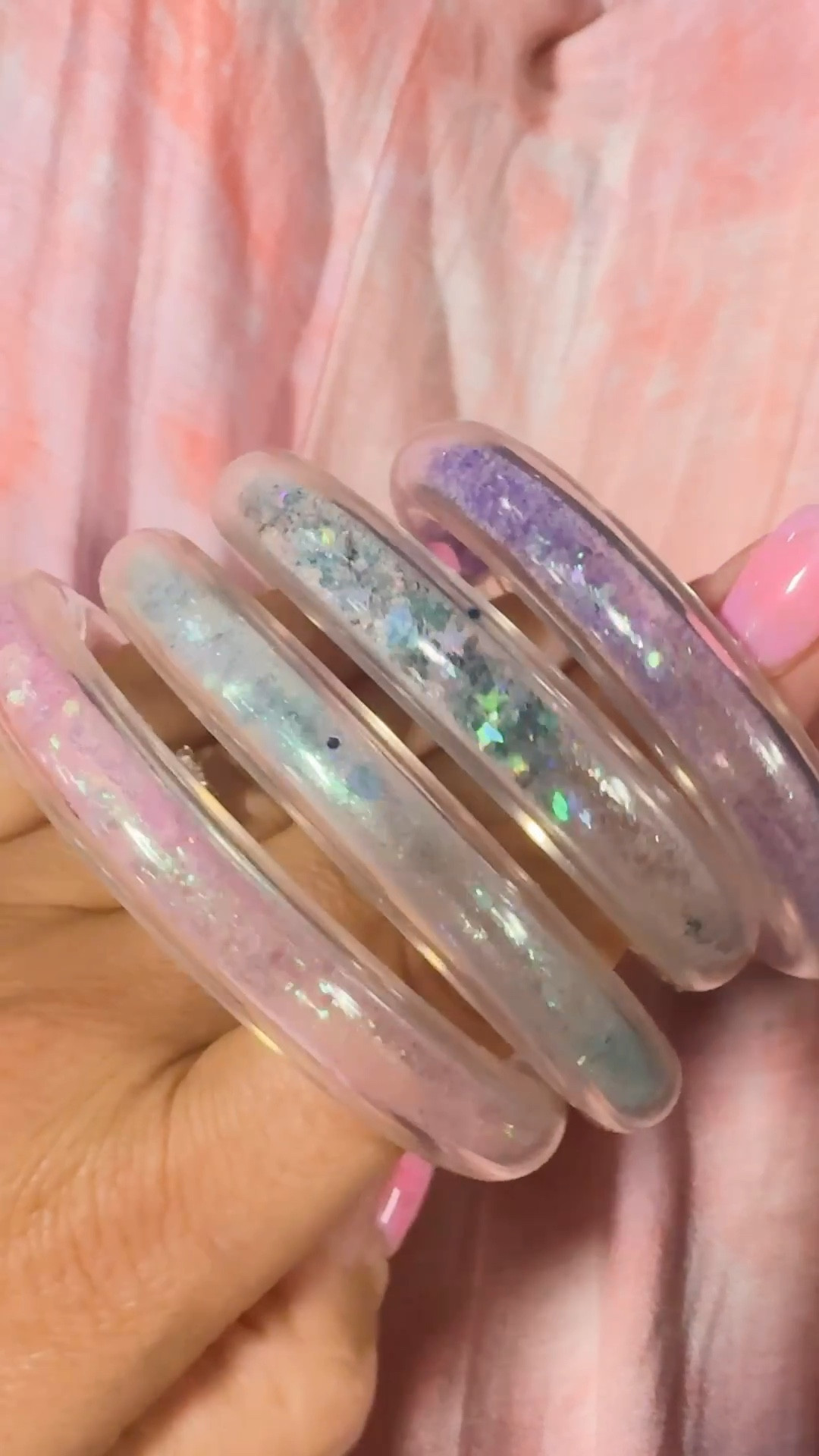 Changing it up from bead for a minute… this is the most fun sparkle bracelet kit ✨


#LTKGiftGuide #LTKKids