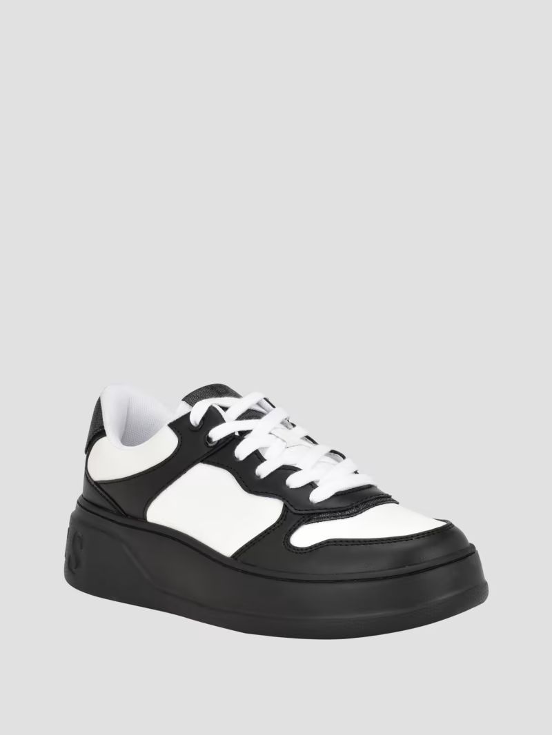 Cleva Contrasting Low-Top Sneakers | Guess (US)