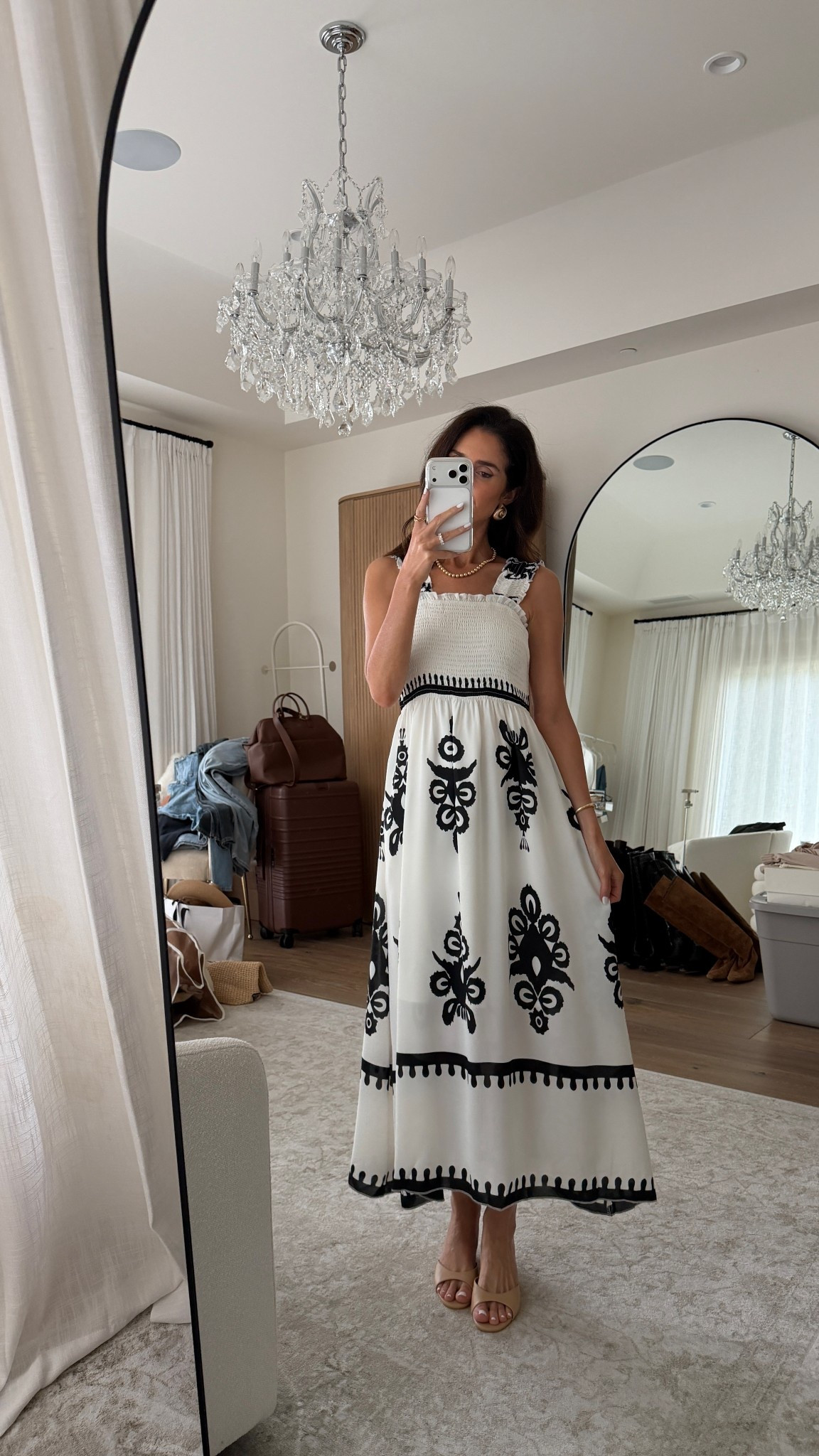 Picked this dress up in a couple of colors! I’m just shy of 5-7” wearing the size small #amazondress #amazonfashion

#LTKSeasonal