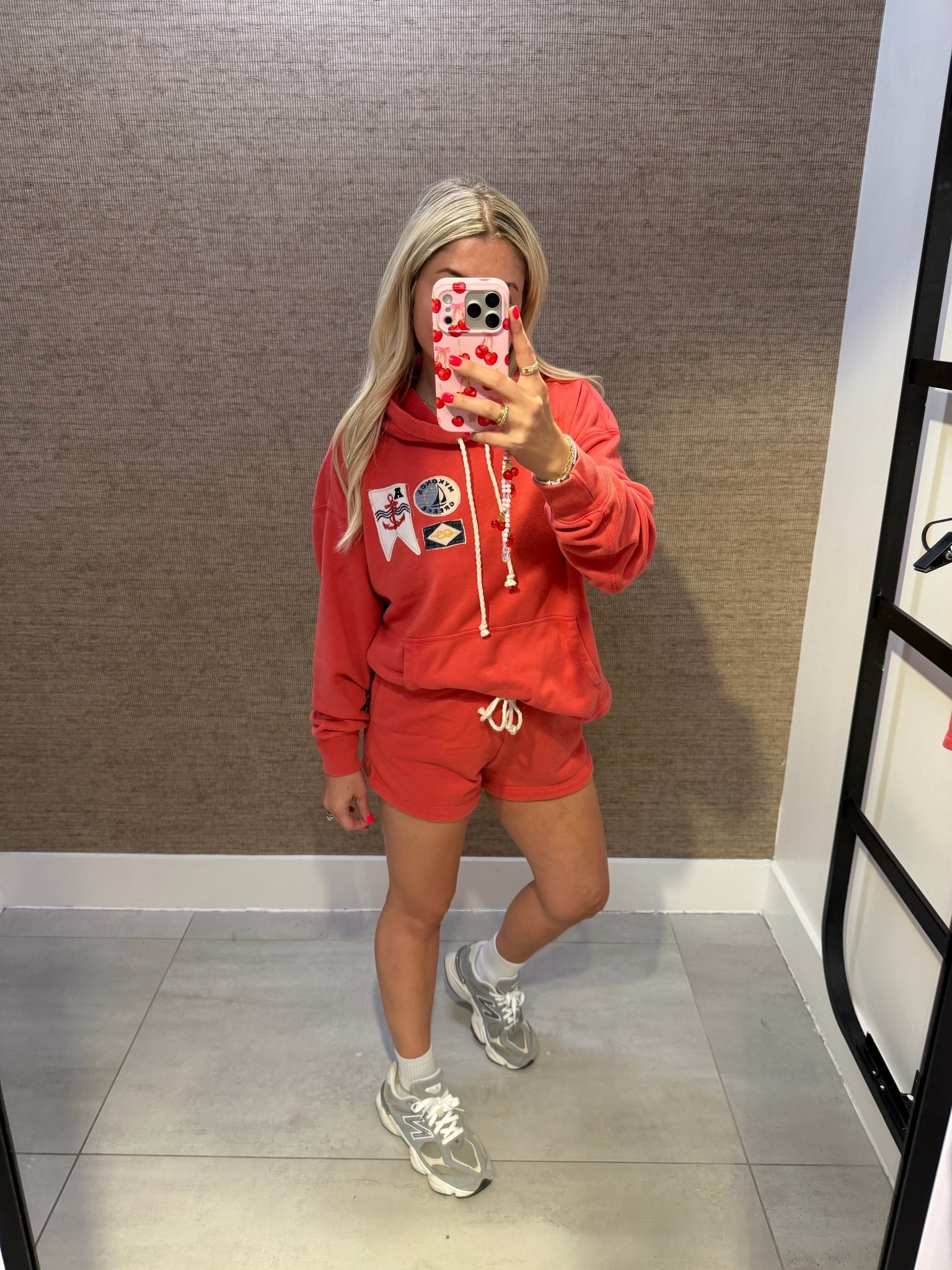 New matching set on sale
Size small
New balance tts
@abercrombie

#LTKootd #LTKSaleAlert