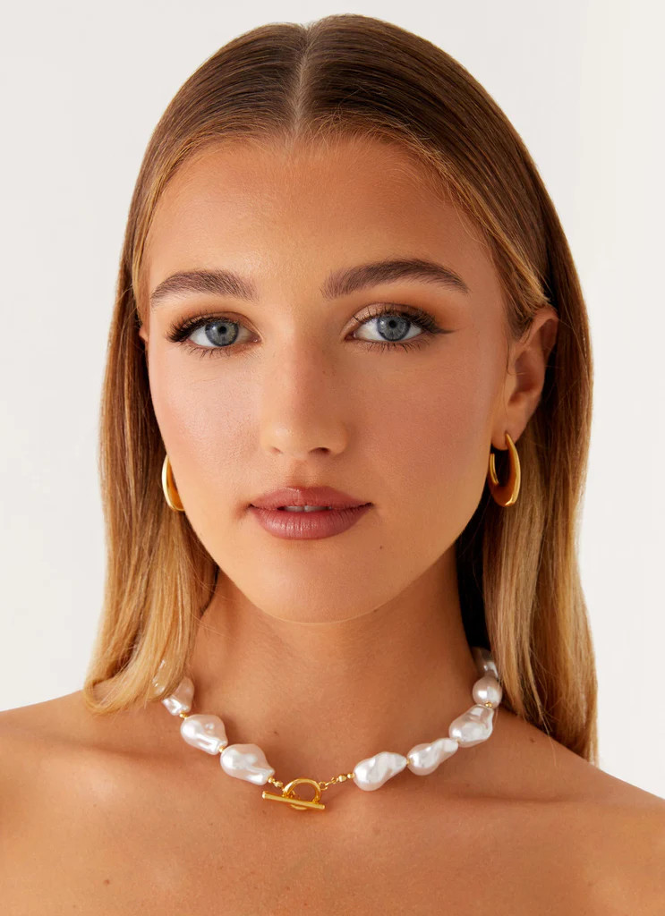 Angelie Necklace - Pearl | Peppermayo (Global)