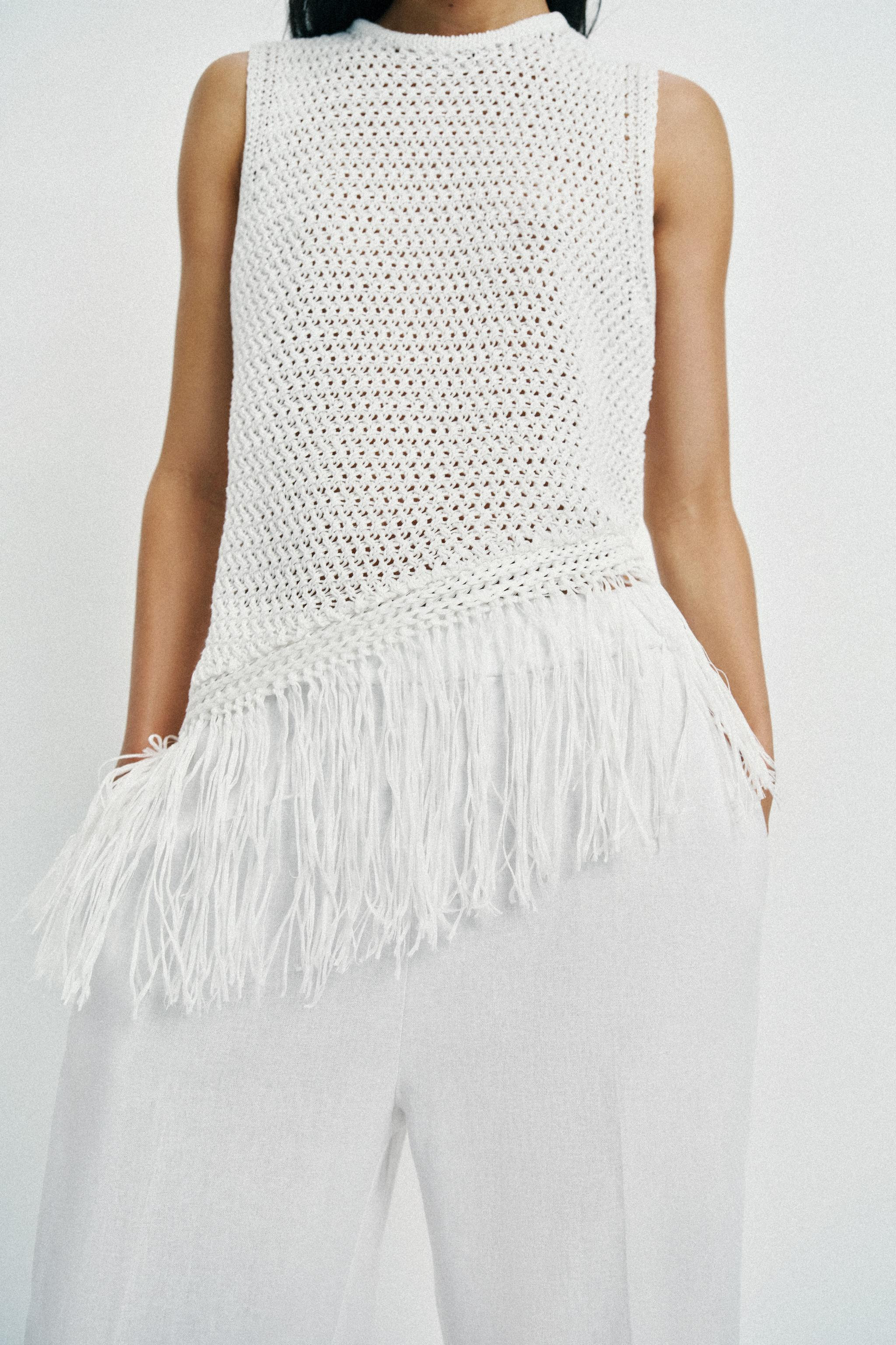 FRINGED KNIT TOP | Zara US