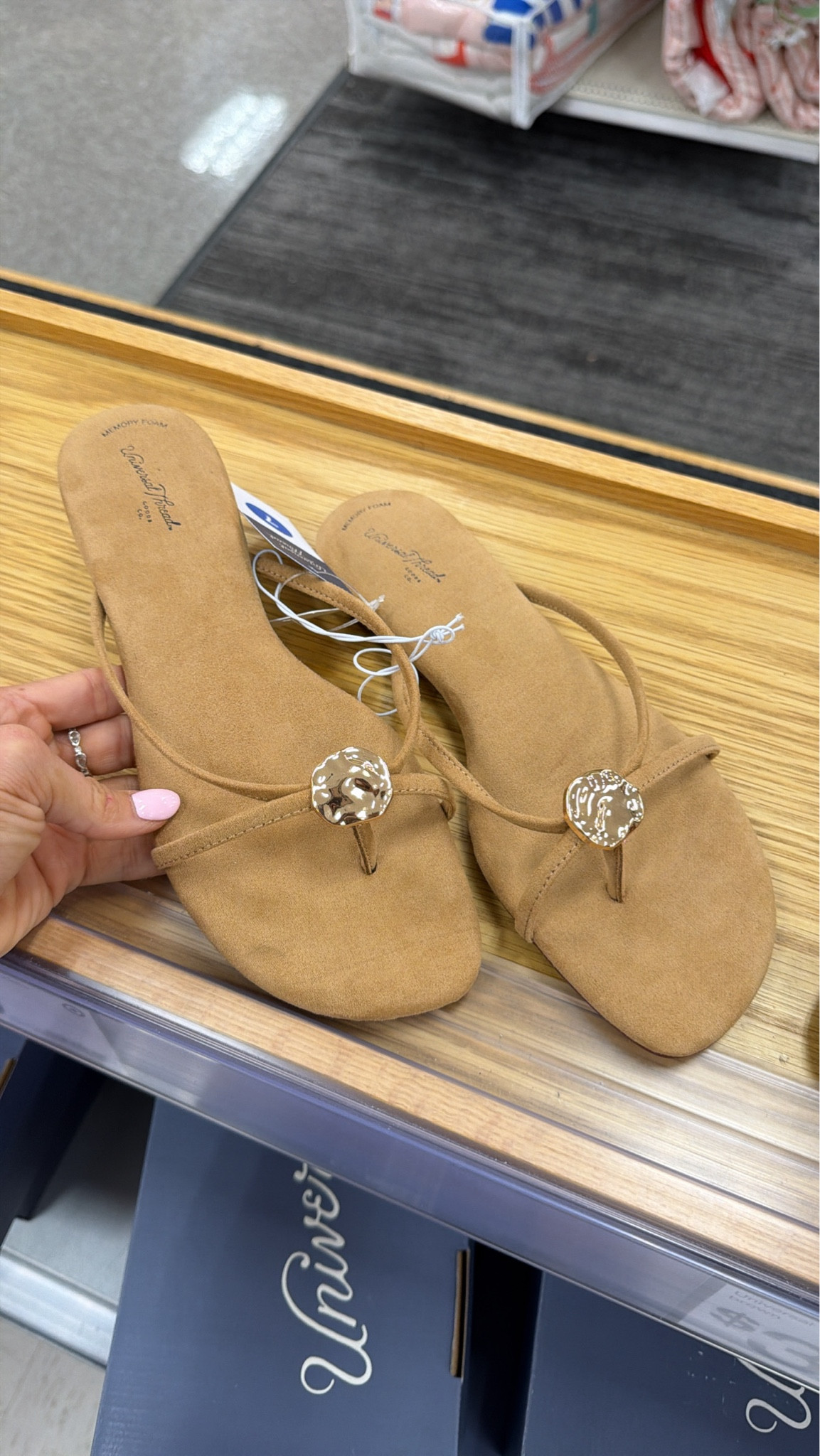 y’all these look SO expensive 😍 comfy, neutral, and go with everything — such a good find

@Target 
#targetfinds #ltkfinds #summerstyle #affordablefashion #sandals #ootd