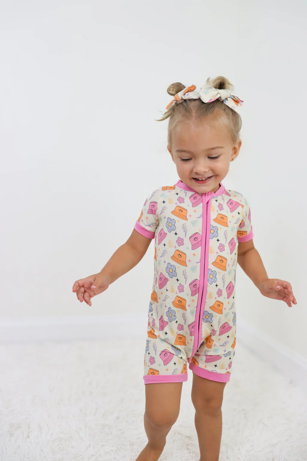 BEACH FOR DAISIES DREAM SHORTIE | Dream Big Little Co.