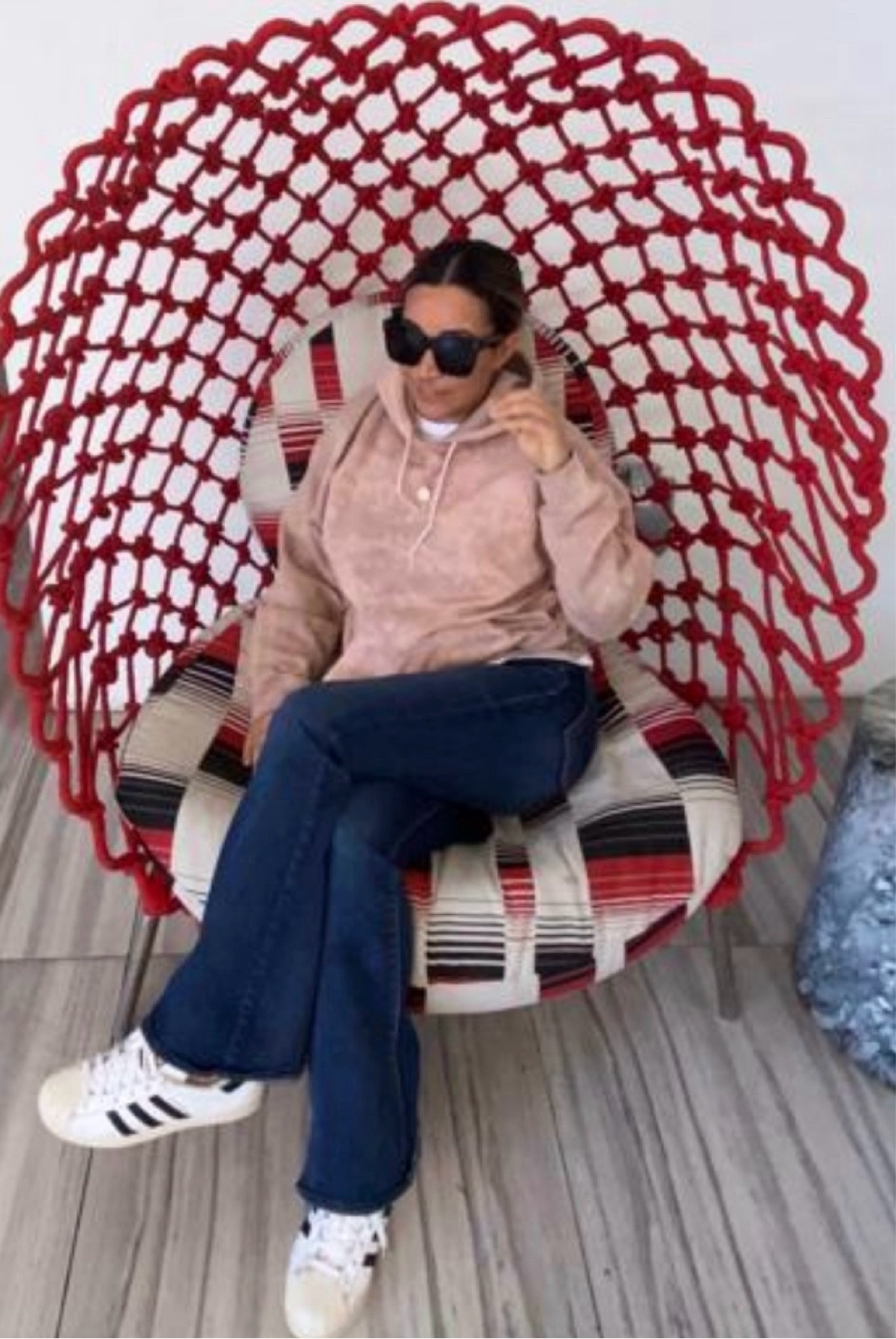 I love it


#LTKParties #LTKOver40 #LTKTravel