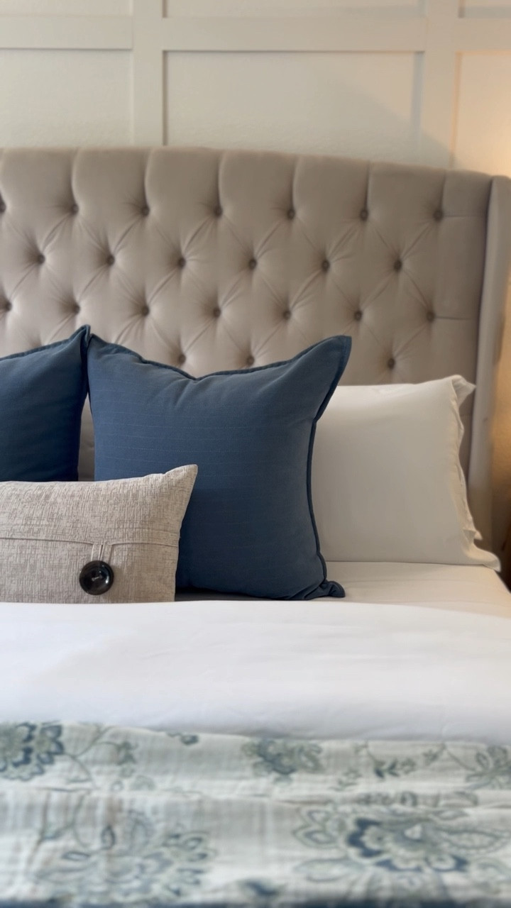 Summer nights are better with bamboo sheets. Loving these sheets, keeps you cool at night especially this summer season. 