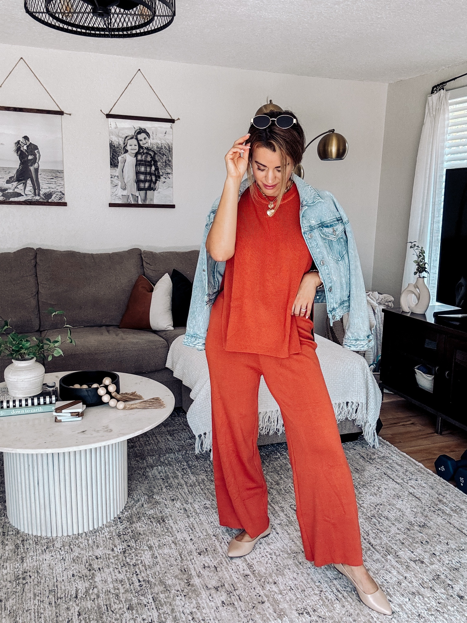 Amazon FP look for less sweater set that’s perfect to take you into the fall!!

Wearing a size small  , comes in 4 colors , sweater like material , good stretch 

Amazon fall fashion 
Two piece set
Fall outfit 
Travel outfit

#LTKTravel #LTKSeasonal #LTKSaleAlert