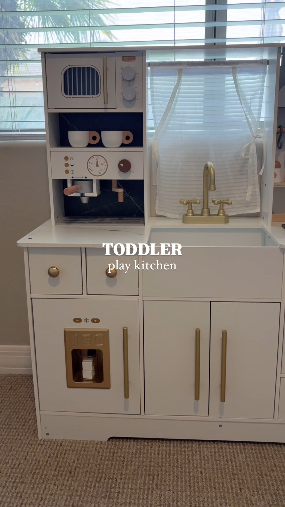 The cutest wood play kitchen 

#LTKKids #LTKSaleAlert #LTKHome