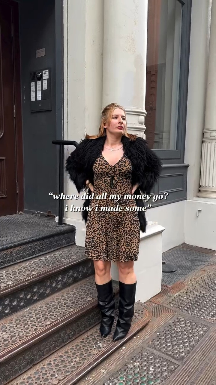 we’re all a bit more like carrie bradshaw than we’re willing to admit 🙊 if you love shopping and are looking for outfit inspo you’re in the right place 💁🏼‍♀️ 

#LTKFindsUnder50 #LTKFindsUnder100 #LTKStyleTip