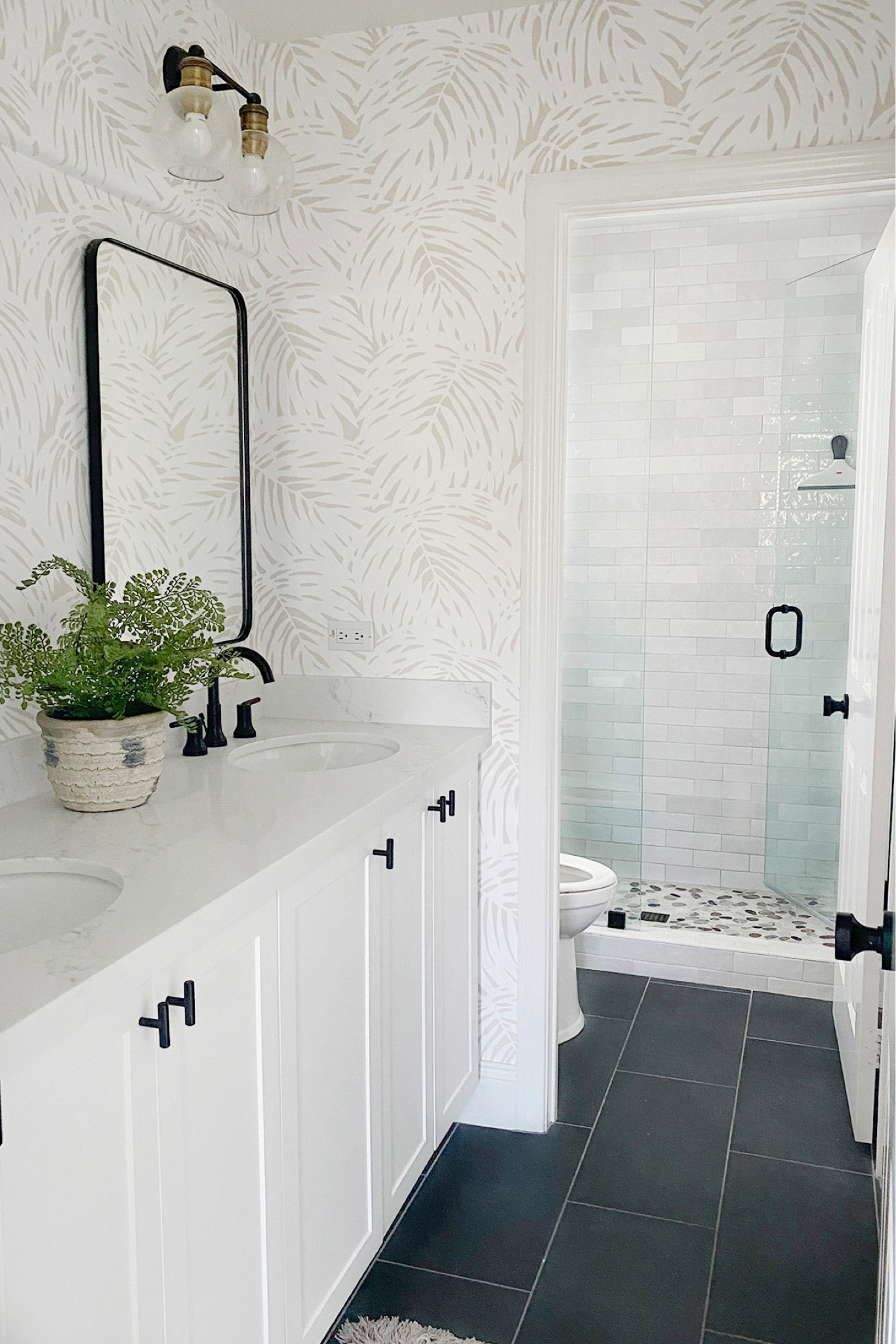 Kid’s bathroom details. Love this wallpaper and tile in here.



#LTKfindsunder100 #LTKhome #LTKfindsunder50