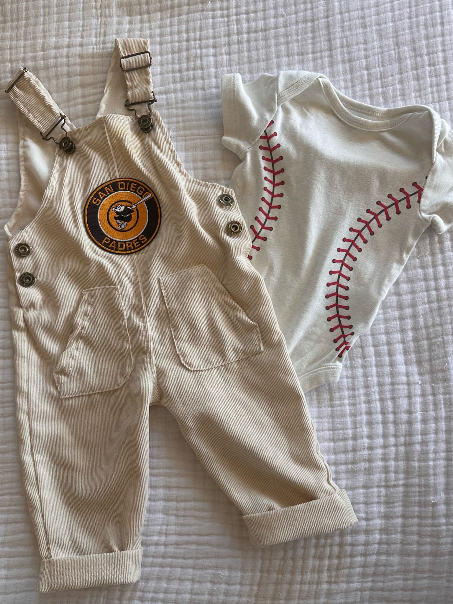 Baby baseball outfit - DIY overalls 

#LTKSeasonal #LTKkids #LTKbaby