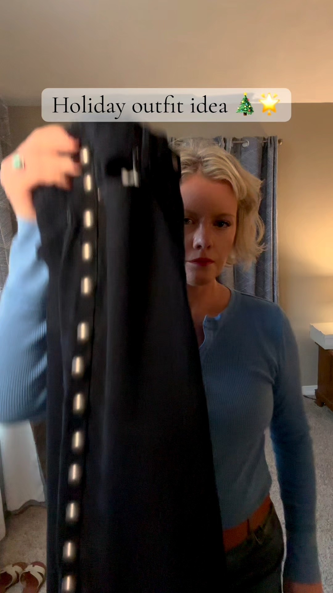 All the details…@h&m pants and sweater are perfect for a holiday outfit. 



#LTKOver40 #LTKMidsize #LTKHoliday