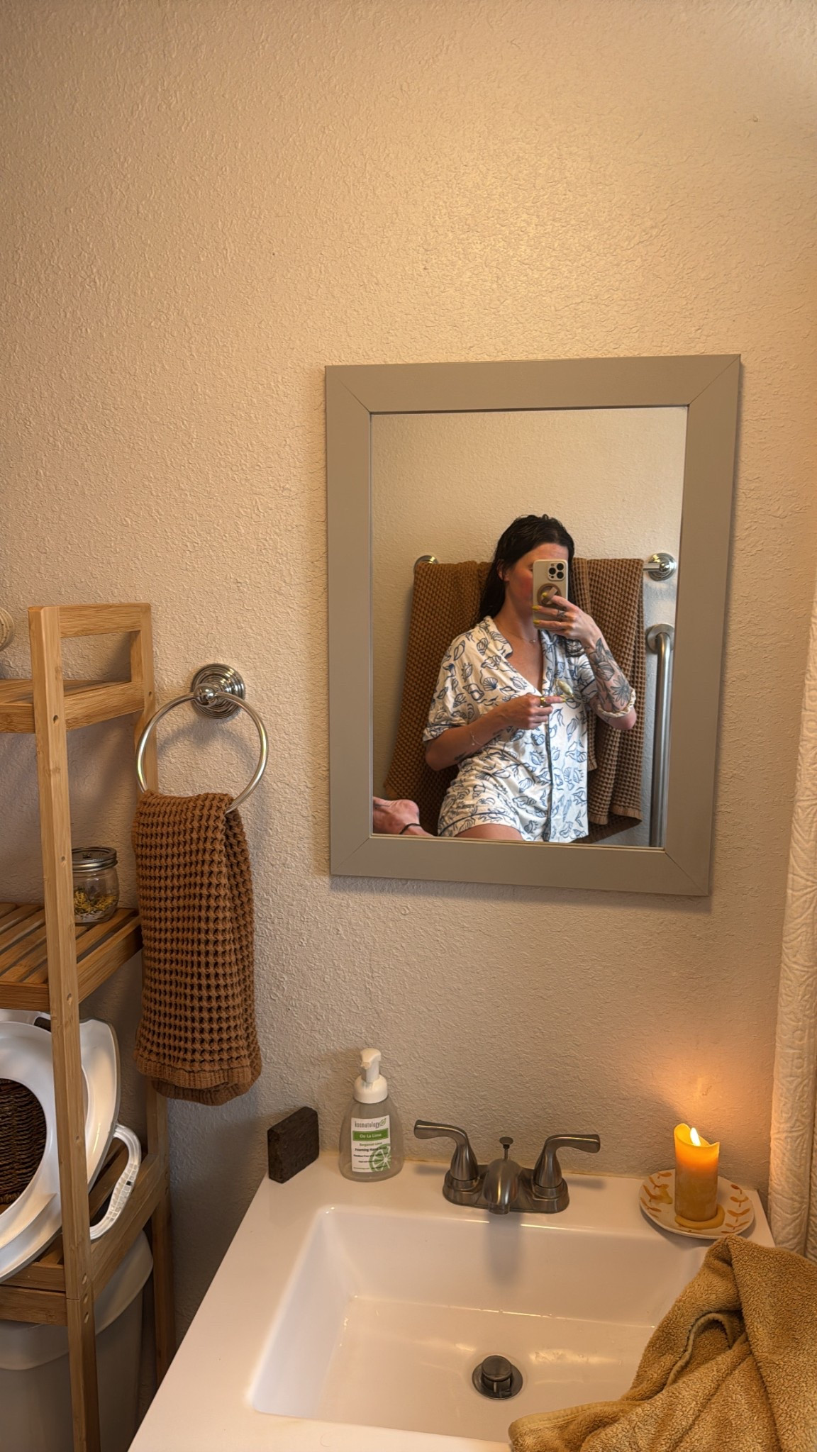 Cozy shell pj setshe'll

#LTKSeasonal #LTKFindsUnder50 #LTKU