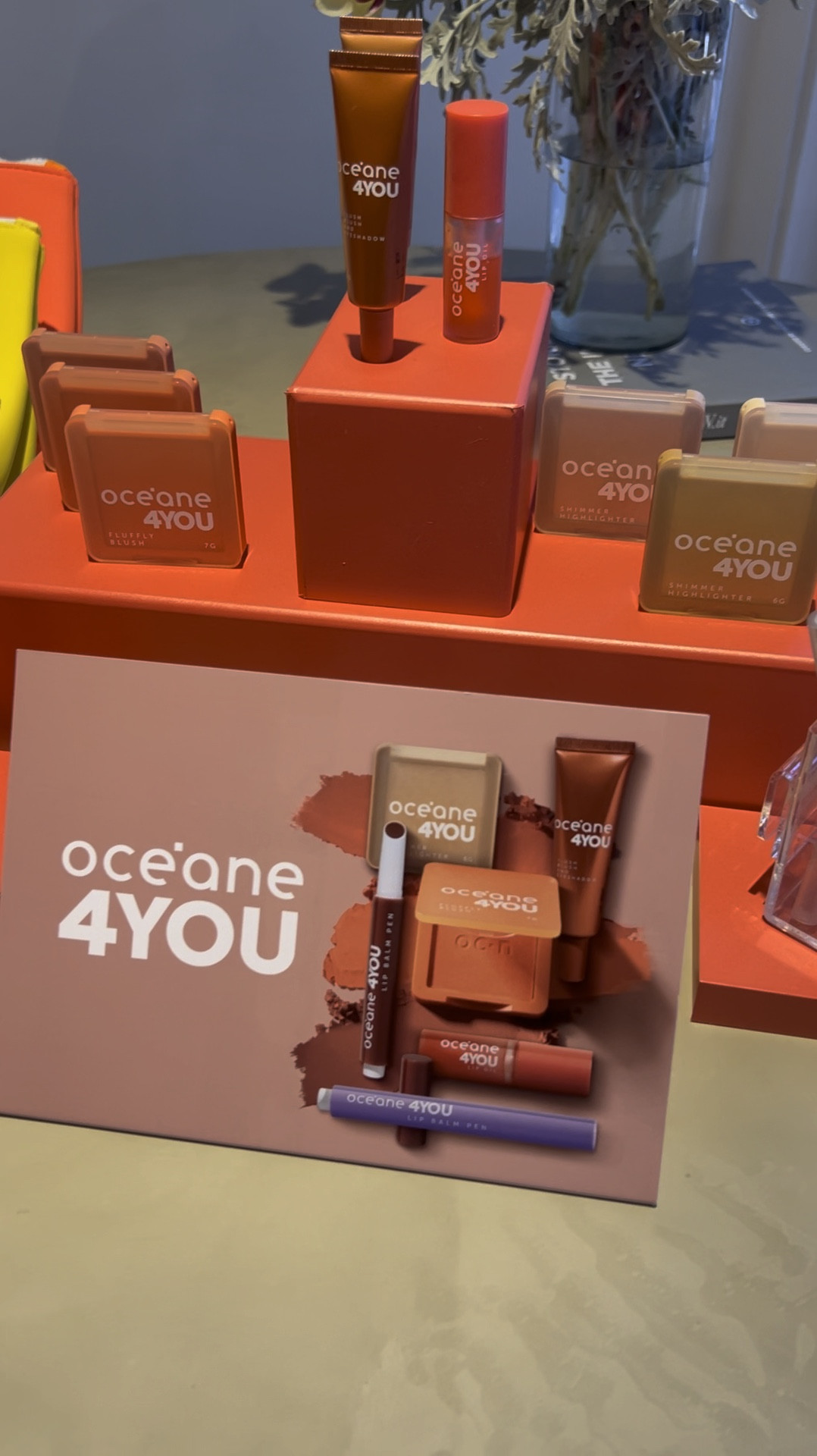 Linha 4YOU da Océane é uma coleção repleta de cores e texturas diversas, feita para pessoas jovens, criativas e cheias de personalidade. Bem colorida & Divertida.

Com produtos indispensáveis para quem deseja expressar sua individualidade sem limites, tornando a beleza mais acessível e descomplicada para todos.

#LTKbrasil #LTKstyletip #LTKbeauty