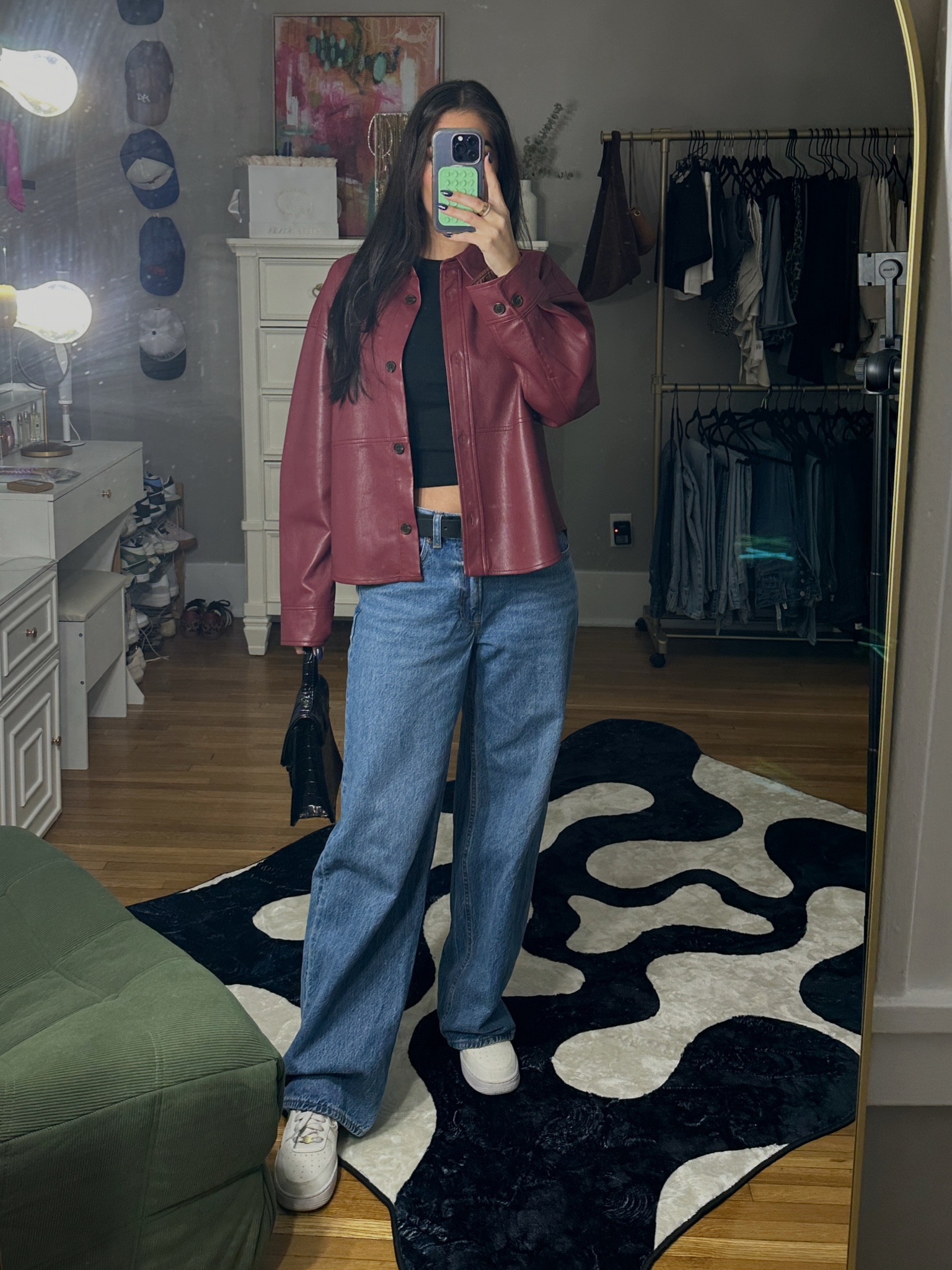 love this casual fall outfit 🫶❤️‍🔥🍂
#falloutfit #fallfashion

#LTKStyleTip #LTKBeauty #LTKGiftGuide