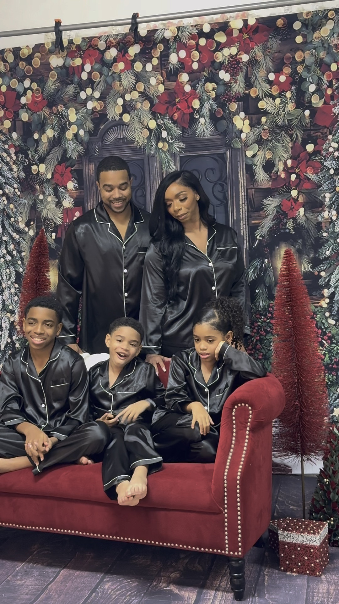 Matching Christmas pajamas for the whole family 


#LTKfamily #LTKSeasonal #LTKHoliday