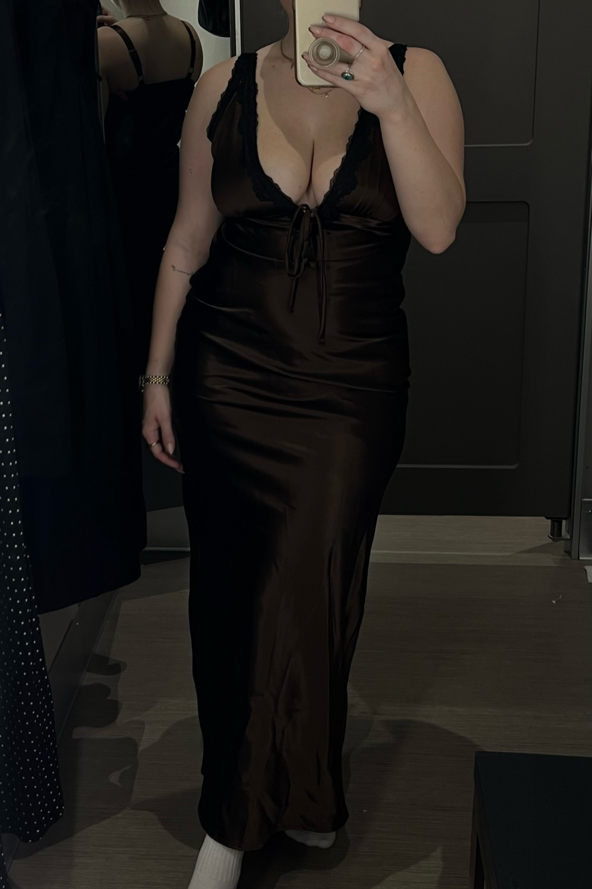 OBSESSED WITH THIS $35 TARGET FIND! Perfect for a date night or special occasion! I am wearing a small & have 32DDD! The girls are feeling supported and comfortable which is KEY!