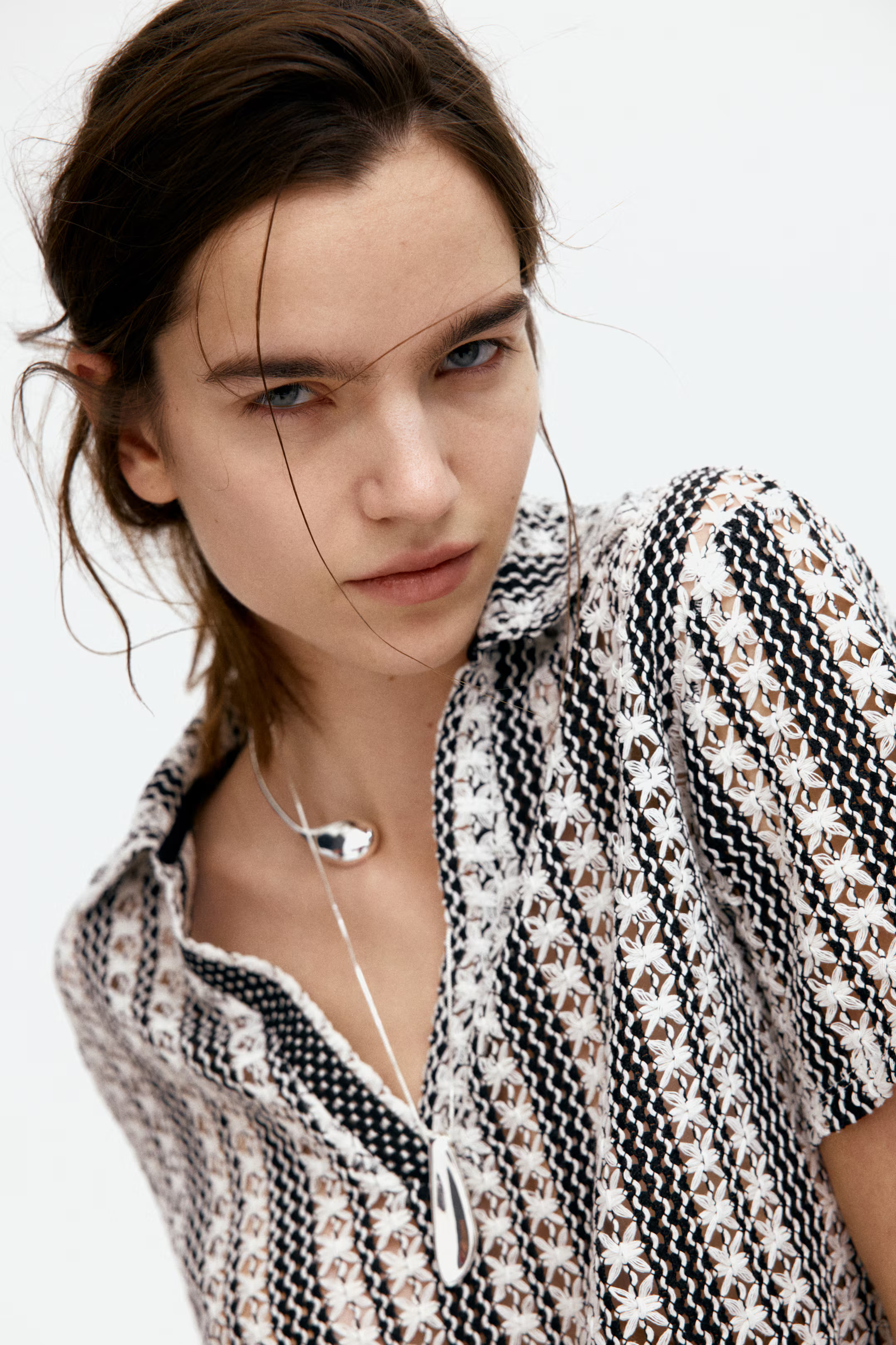 Hole-Patterned Top with Collar | H&M (US + CA)