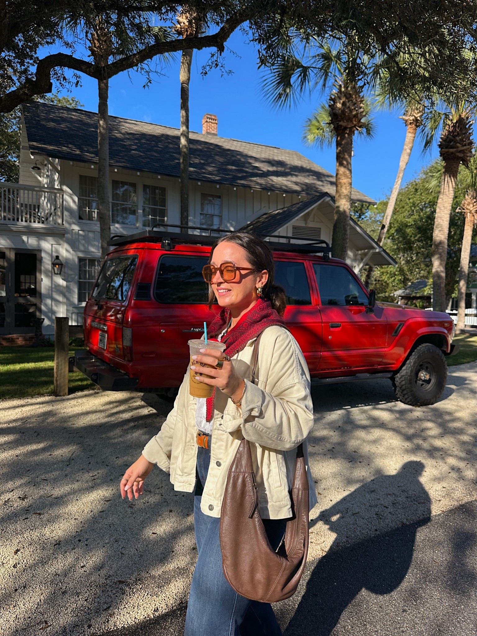 coffee walk outfit

#LTKootd #LTKdayinmylife #LTKgrwm