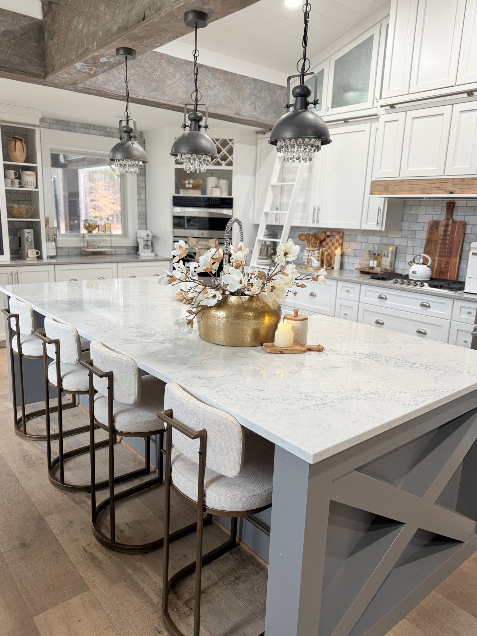 Love these barstools 

#LTKHome #LTKdayinmylife #LTKSaleAlert