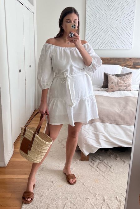 White linen mini dress size L

Tommy bahama dress | linen dress | white mini dress | white linen dress | straw basket bag | brown sandals | summer sandals |

#LTKmidsize #LTKSeasonal #LTKU