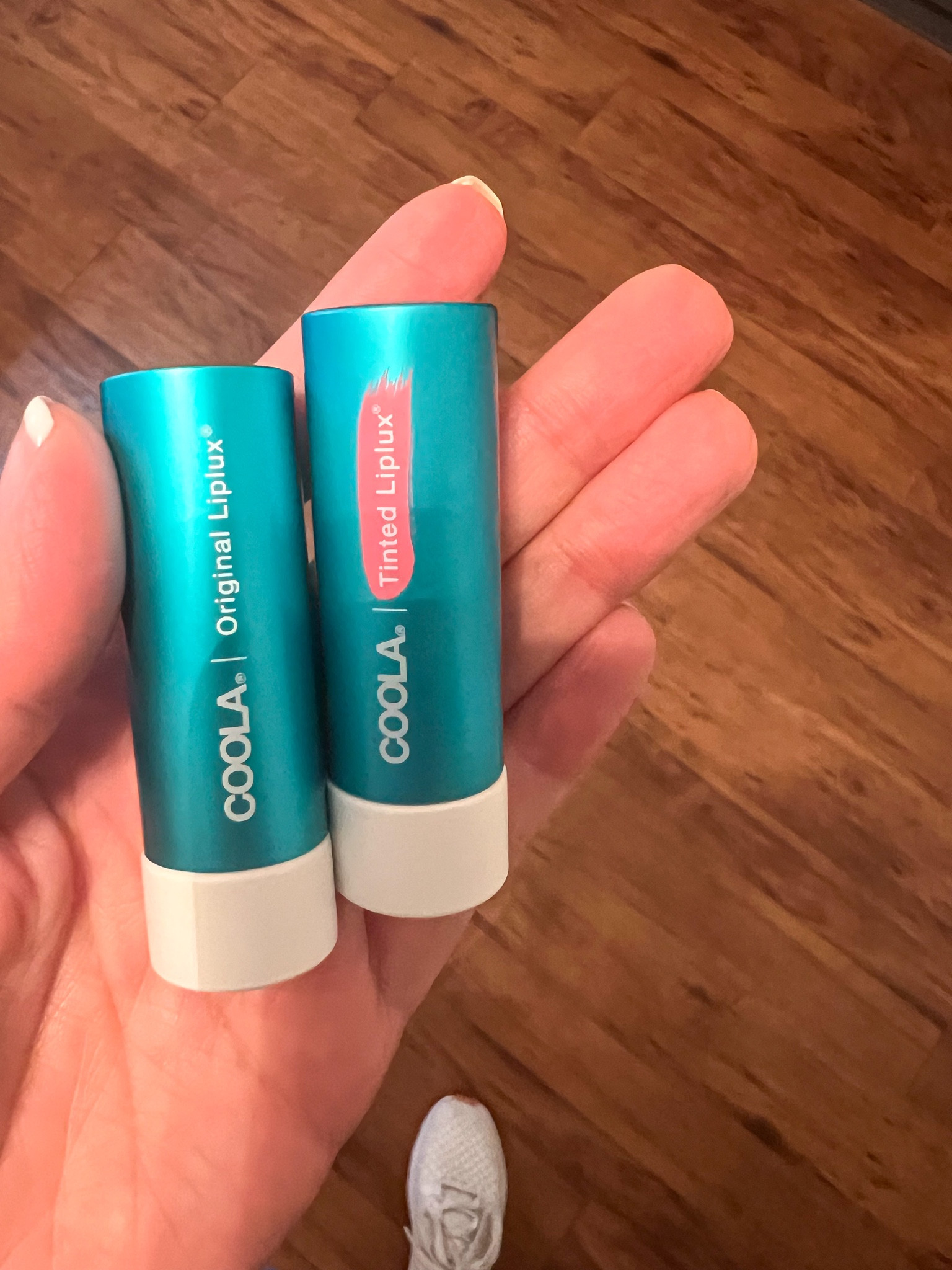BOGO 40% off Coola original liplux SPF 30
Organic 
Broad spectrum lip balm, sunscreen, non-GMO 
Ulta beauty 
Sale 
Vacation 
What i packed
Tinted
Neutrogena oil free face sunblock, SPF 50

#LTKtravel #LTKbeauty #LTKsalealert