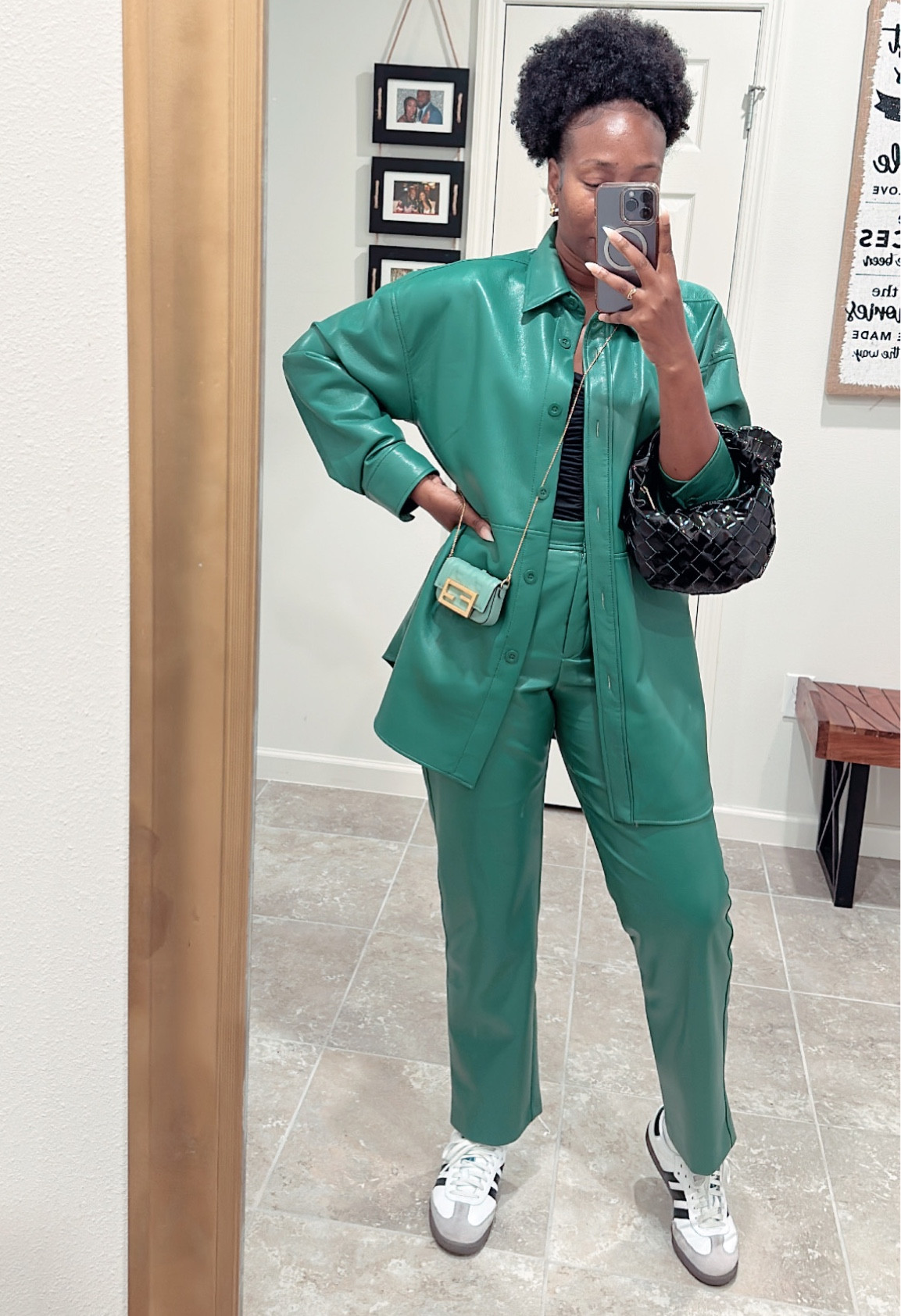 Today’s Outfit


#LTKover40 #LTKSeasonal #LTKstyletip