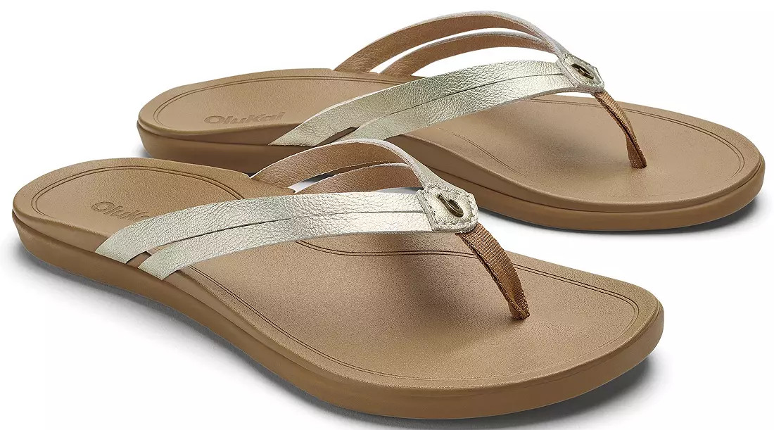 OluKai Women's Ho\u2018opio Hui Flip Flops | DICK'S Sporting Goods