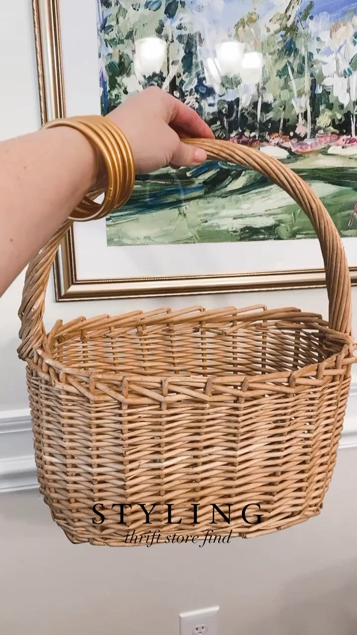 Styling my latest thrift store find! 
Couldn’t get this $2.99 basket from the thrift store home fast enough to style for Spring! Loved the way it turned out in my sitting area! 

Paired with these $1.98 & $2.98 greenery picks from Walmart and filled it up! 🌿🌱🌼🌷 I’m so ready for Spring! How about you?! 

Budget 
Budget friendly home decor 
DIY 
Thrift shop 
Thrifting 
Up cycle
Goodwill 
 


#LTKhome #LTKSeasonal