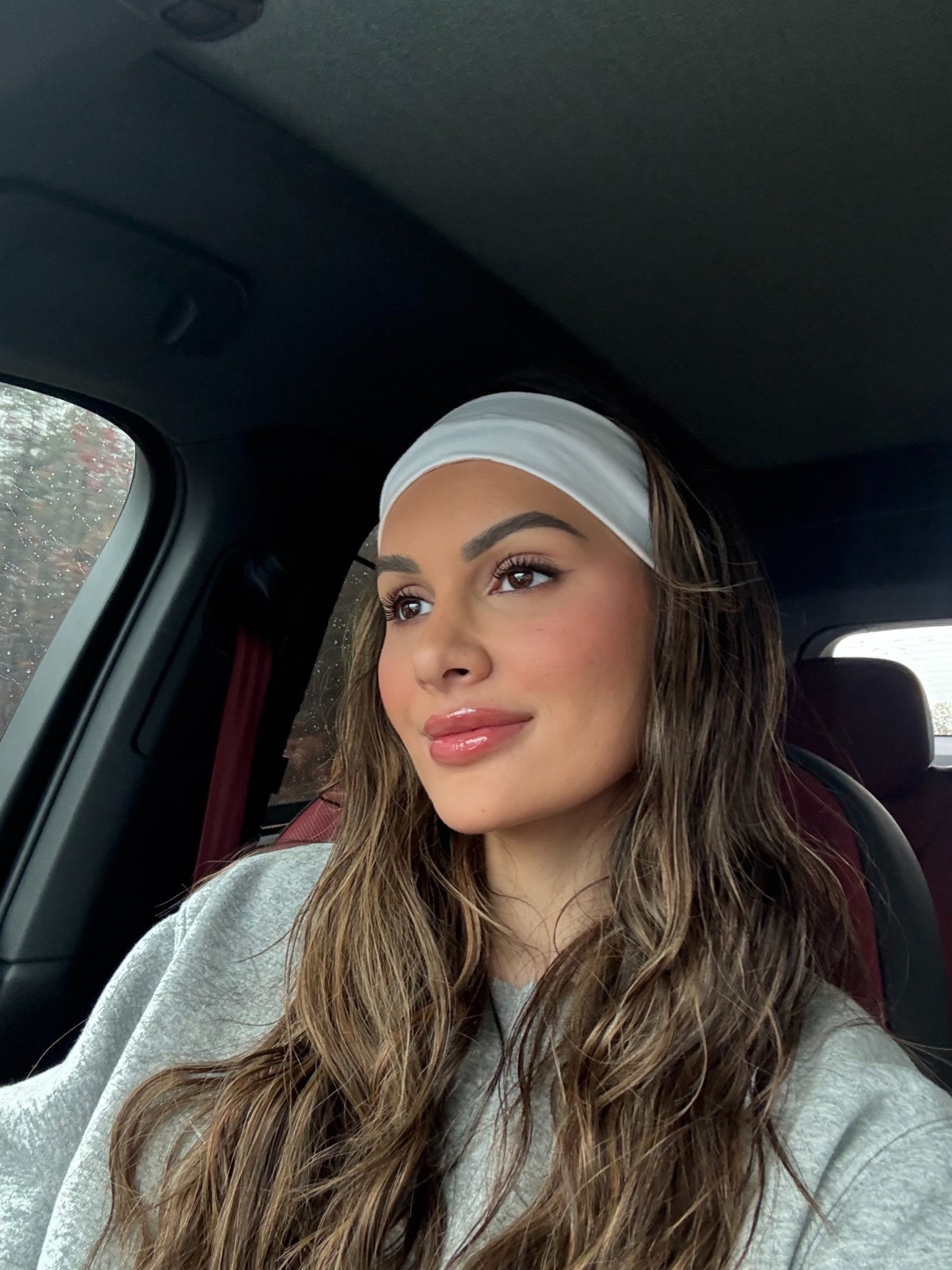 5 minute makeup 

#LTKgrwm #LTKselfcare #LTKBeauty