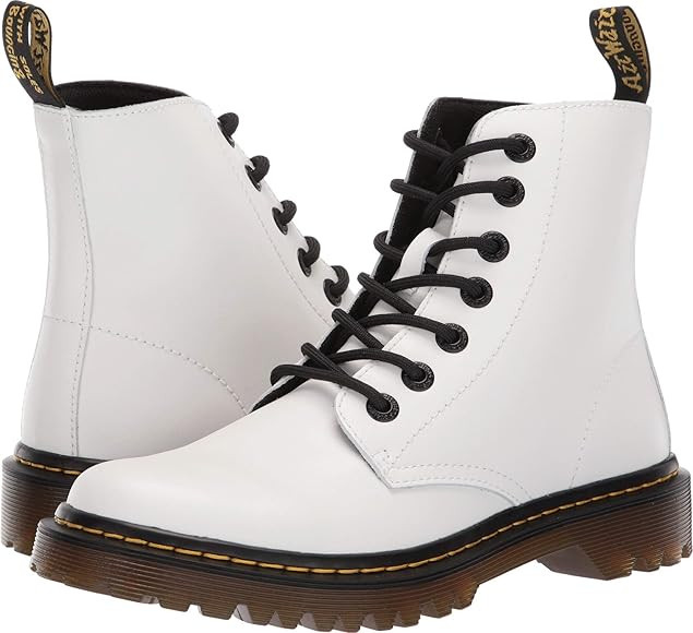 Womens Luana 7 Tie Boot | Amazon (US)