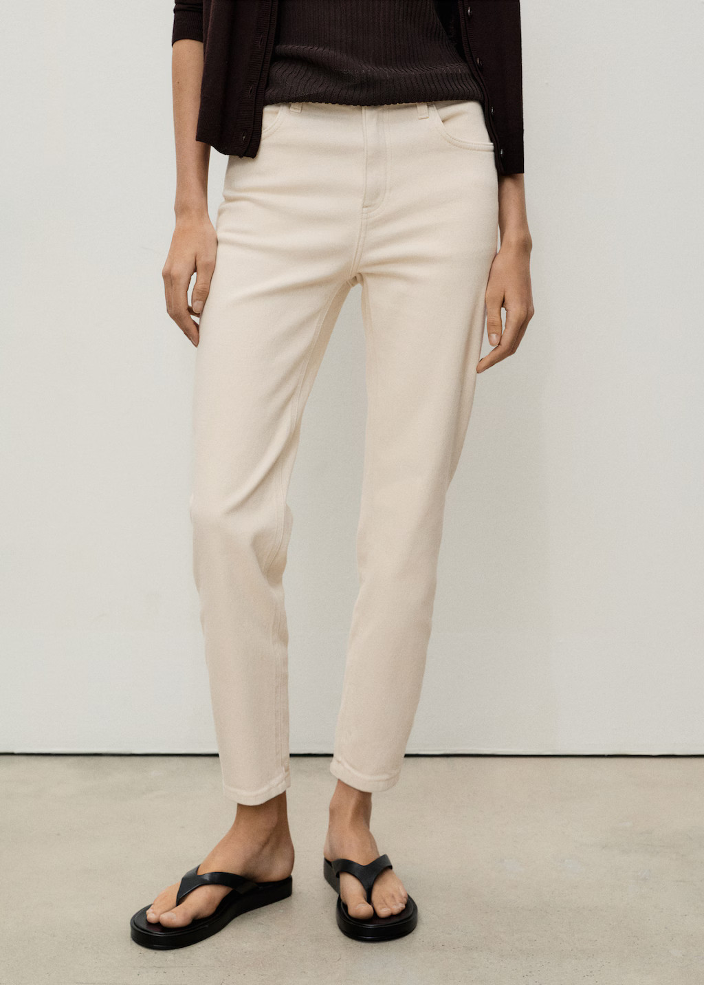 Newmom comfort high-rise jeans - Women | MANGO United Kingdom | MANGO (UK)