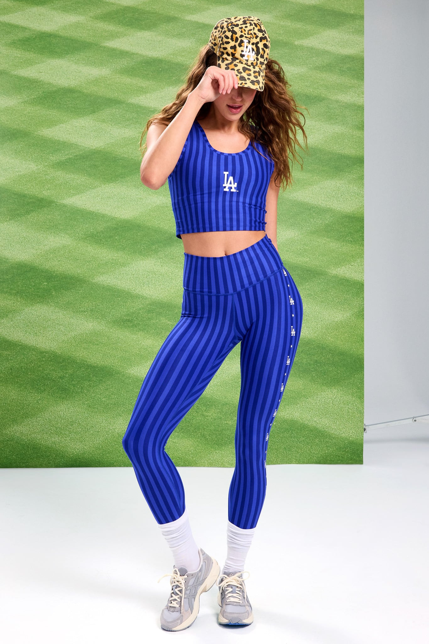 Dodgers TLC Leggings in Electric Blue Chalk Stripe | Terez