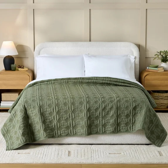 Better Homes & Gardens Crafted Geo Cotton Quilt, Dark Cilantro Dark Green, Full/Queen | Walmart (US)