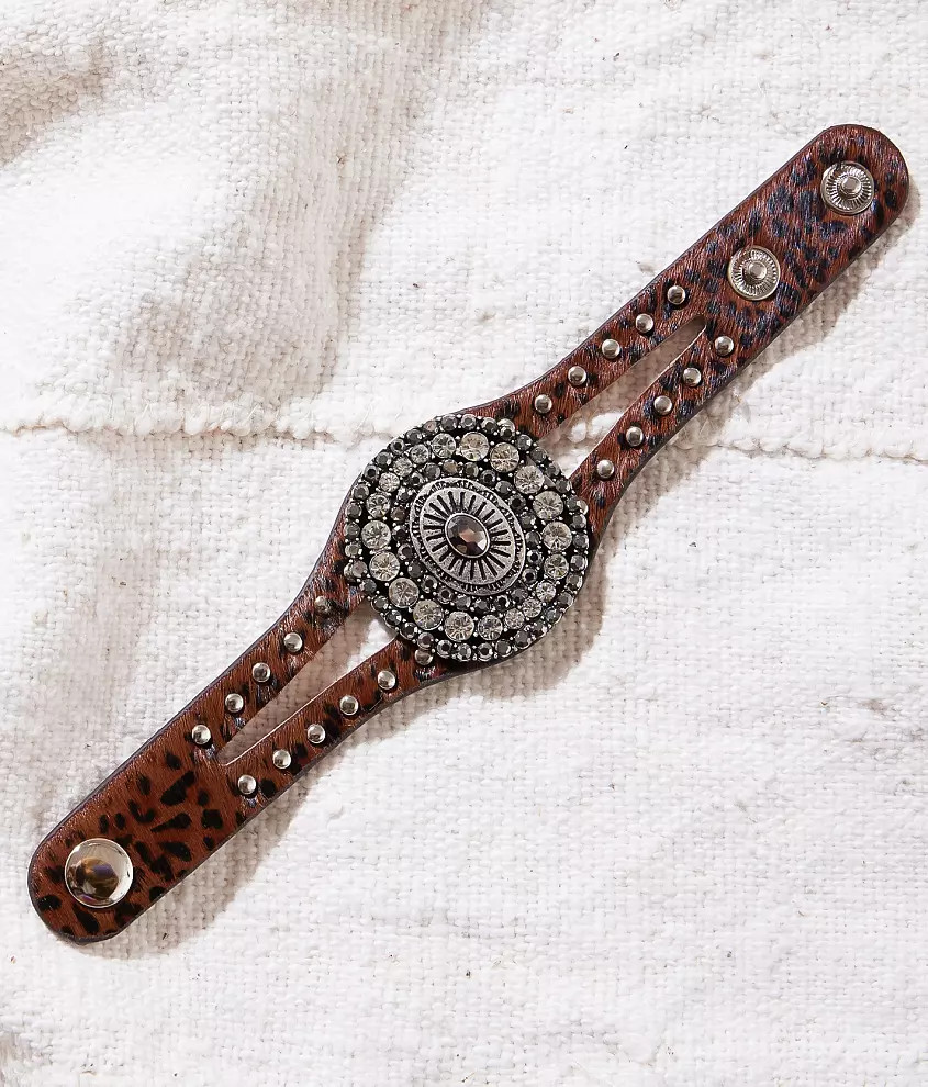 NewCheetah Western BraceletSterling & StitchPrice $24.99What do you want to know about this produ... | Buckle