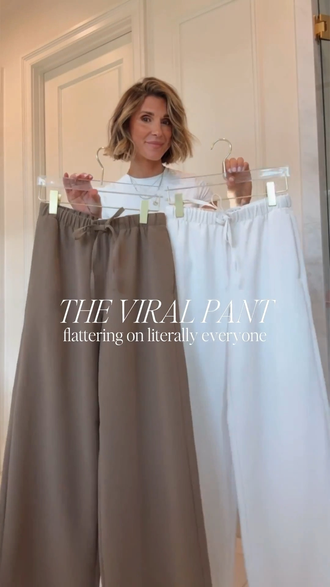 The perfect travel pants ✨
Comfortable, flattering, and machine-washable — I wear these on repeat.
Size small, fits TTS. @Aritzia 

#LTKootd