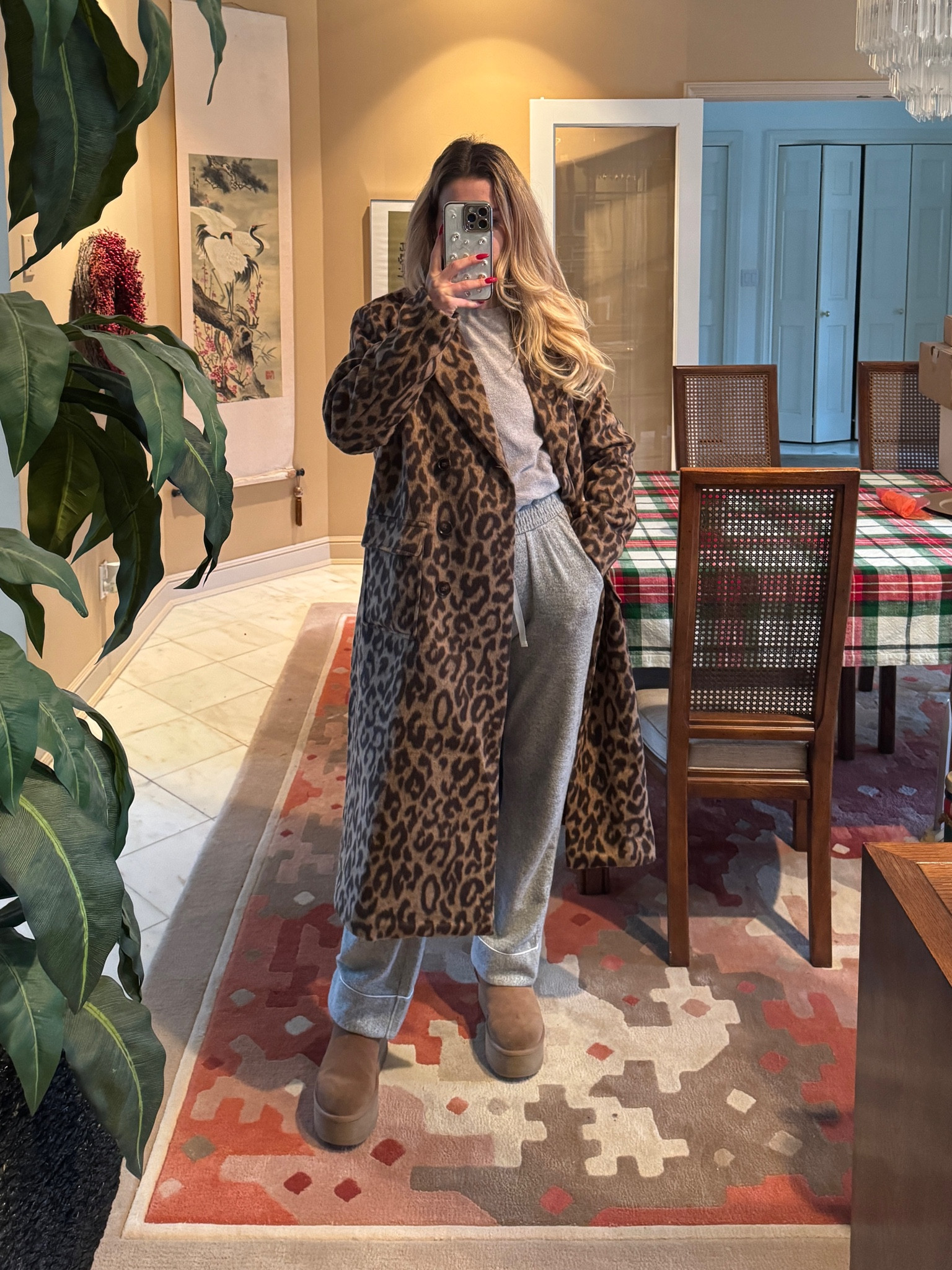 Cozy elevated weekend outfit 🖤

#LTKFindsUnder100 #LTKFindsUnder50 #LTKStyleTip